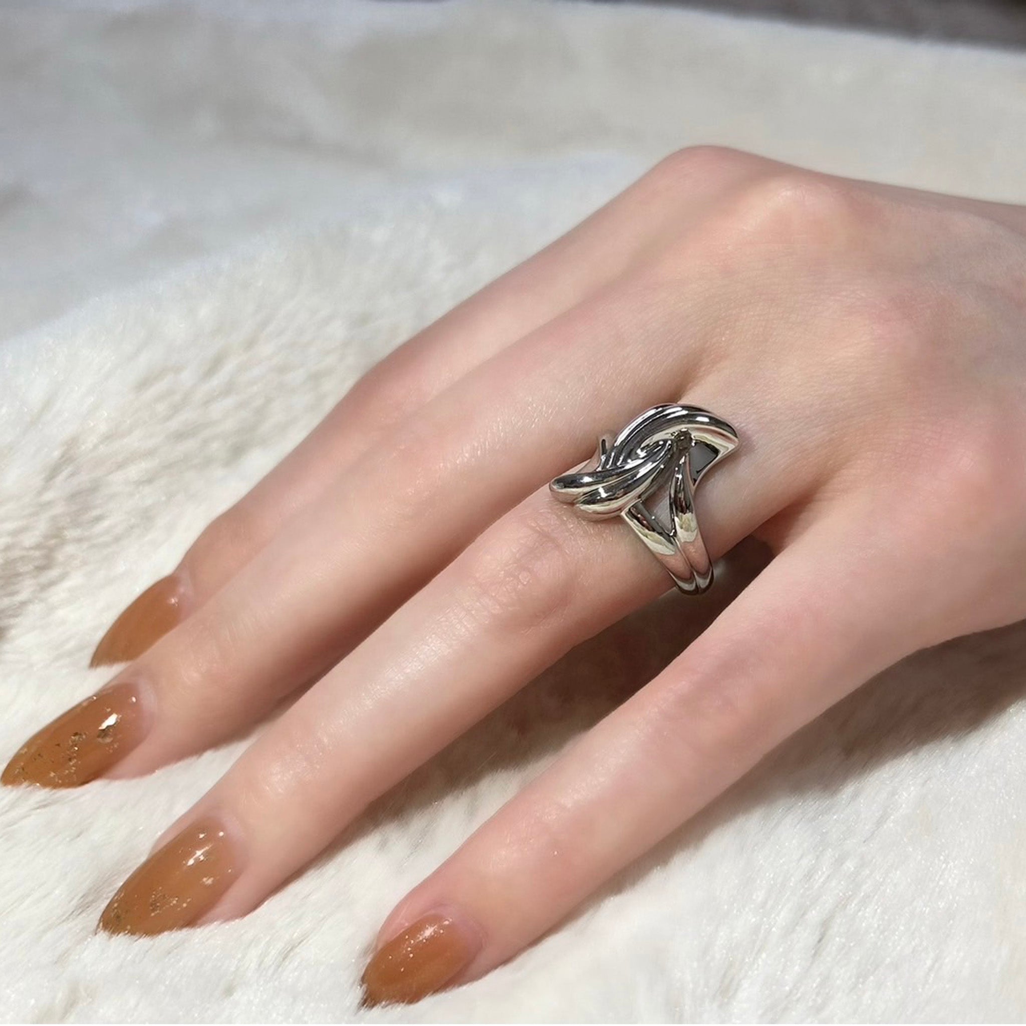 プラチナリング《25V00304》