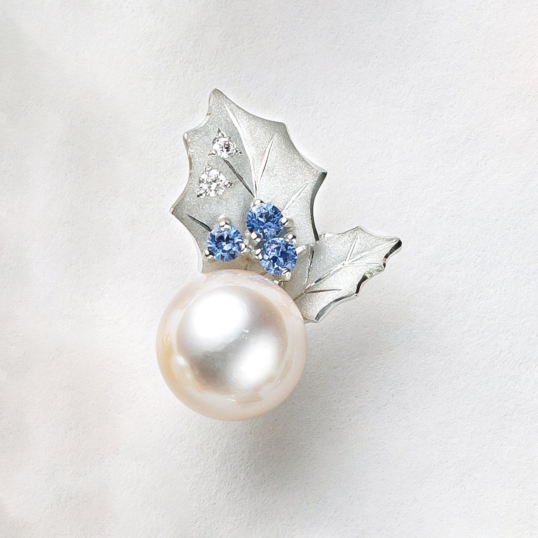 MJC＆ODOLLY ブローチ | 京セラジュエリー オンラインストア