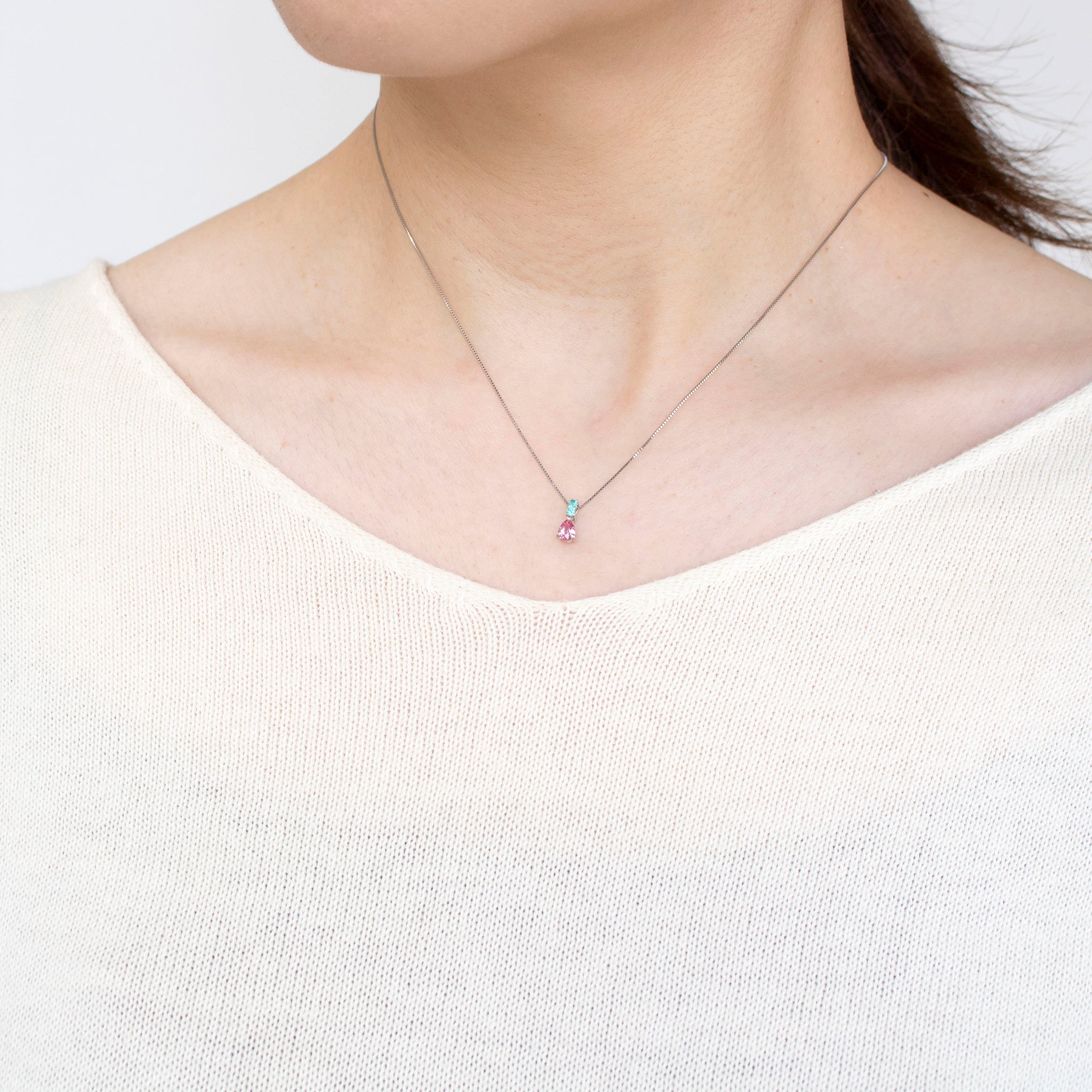 パパラチアサファイア/パライバトルマリン プラチナネックレス(9月誕生石/鑑別書付)《25V00503》