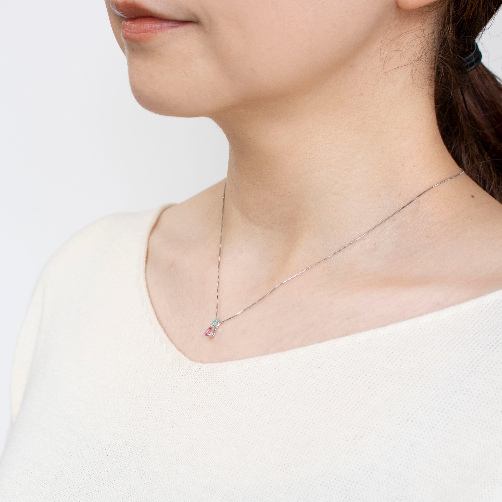 パパラチアサファイア/パライバトルマリン プラチナネックレス(9月誕生石/鑑別書付)《25V00503》