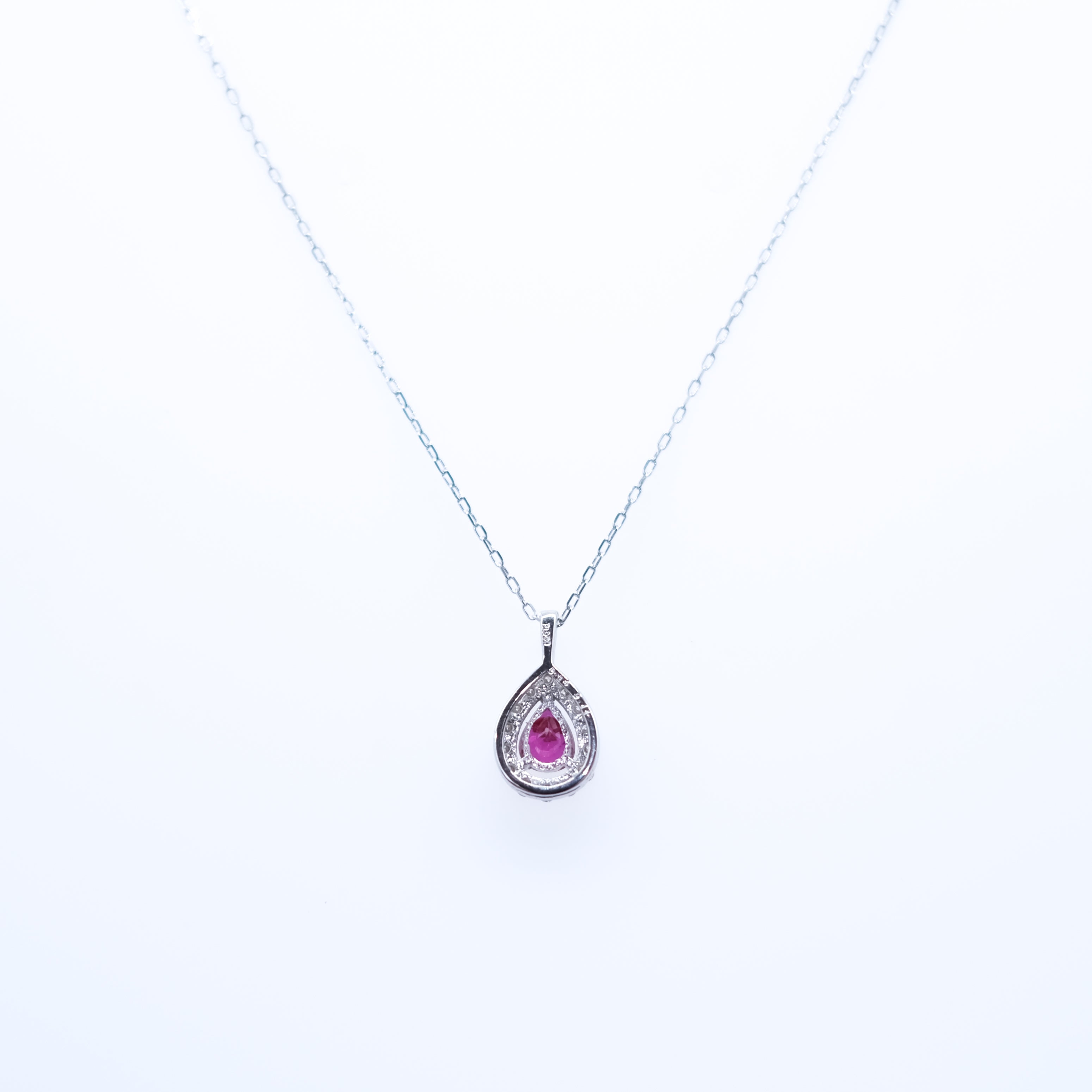 【限定3点】ルビー/ダイヤモンド プラチナネックレス(0.3カラット/非加熱ピジョンブラッド/7月誕生石/鑑別書付)《25V00601》