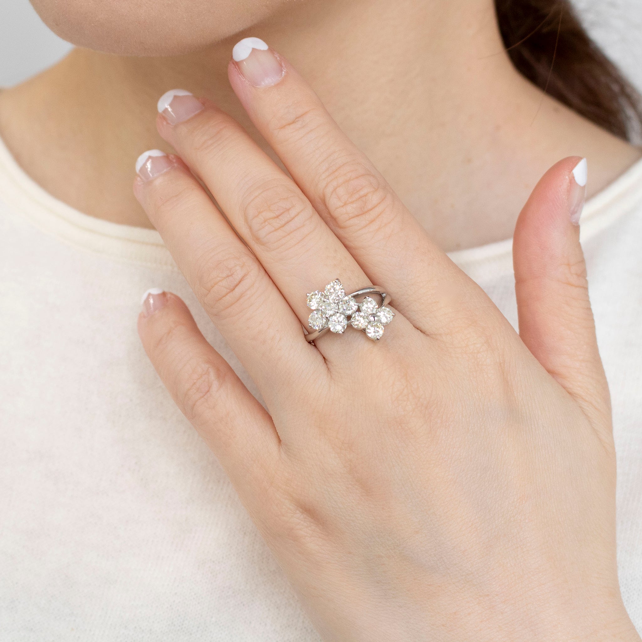 【限定5点】ダイヤモンド プラチナリング(計2.0カラット/イエロー系/フラワーモチーフ/4月誕生石/鑑別書付)《25V00604》