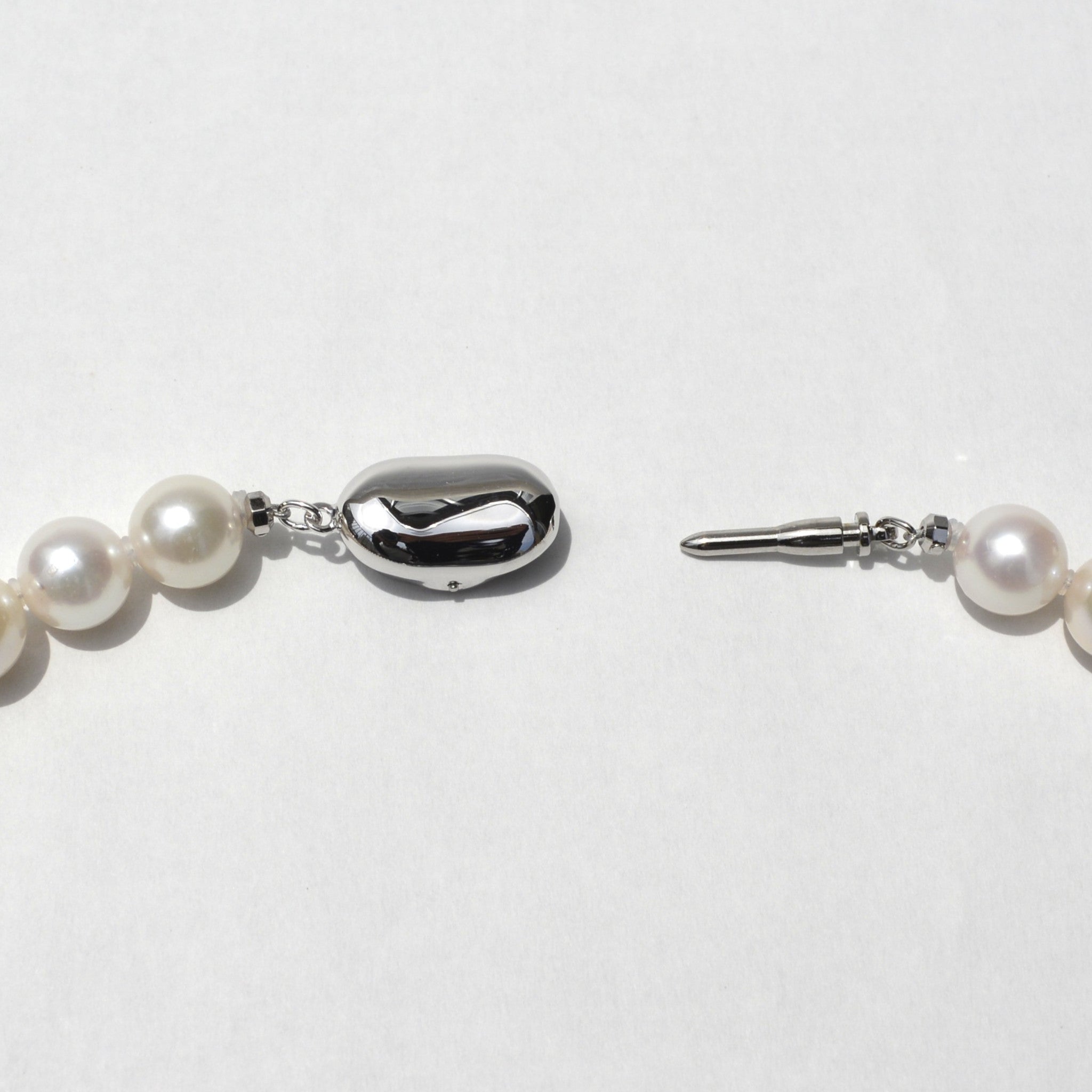 【限定6点】パール ネックレス＆イヤリング(アコヤ真珠/8mm/2点セット/6月誕生石/鑑別書付)《25V00701-E》