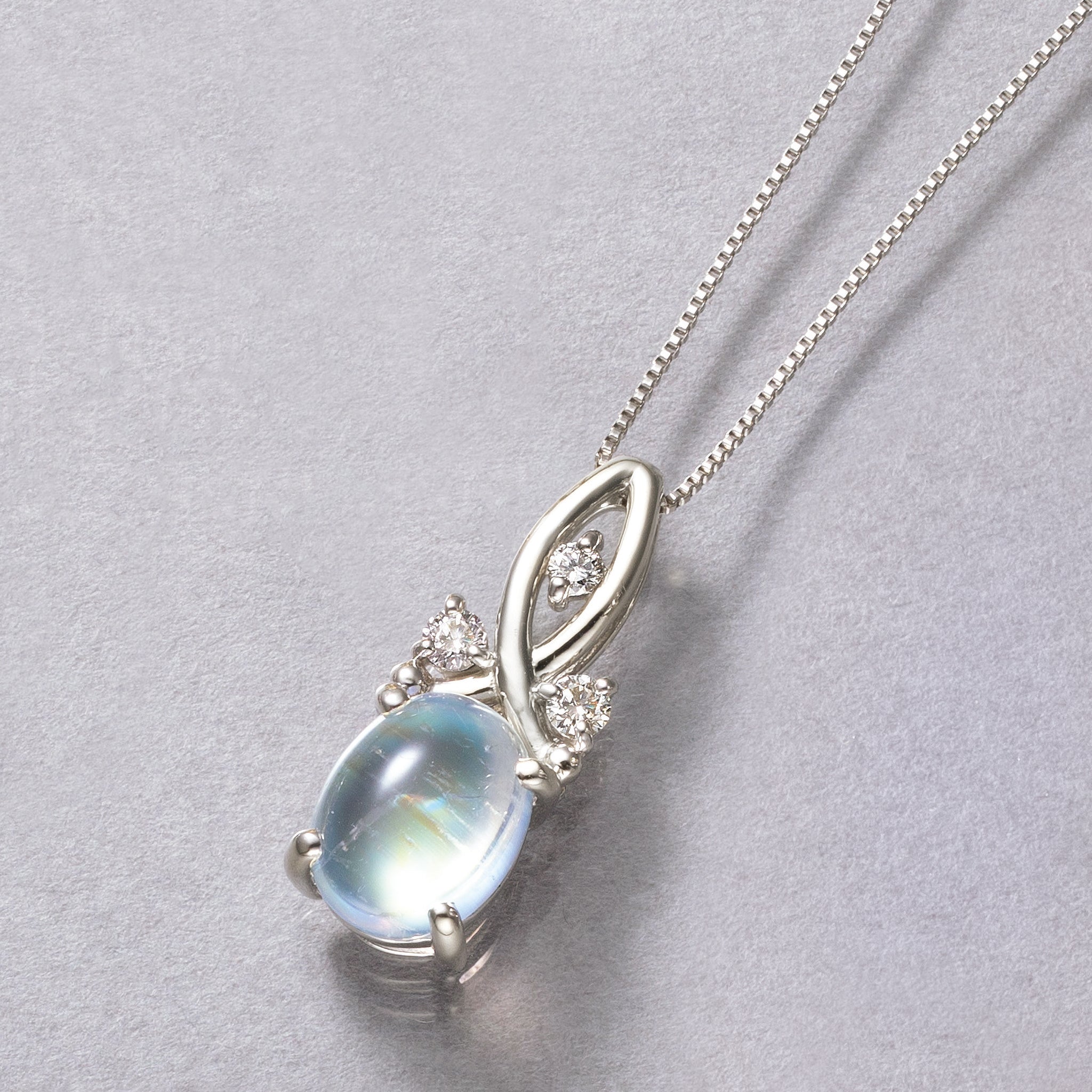 ラブラドライト/ダイヤモンド プラチナネックレス《25V00704》