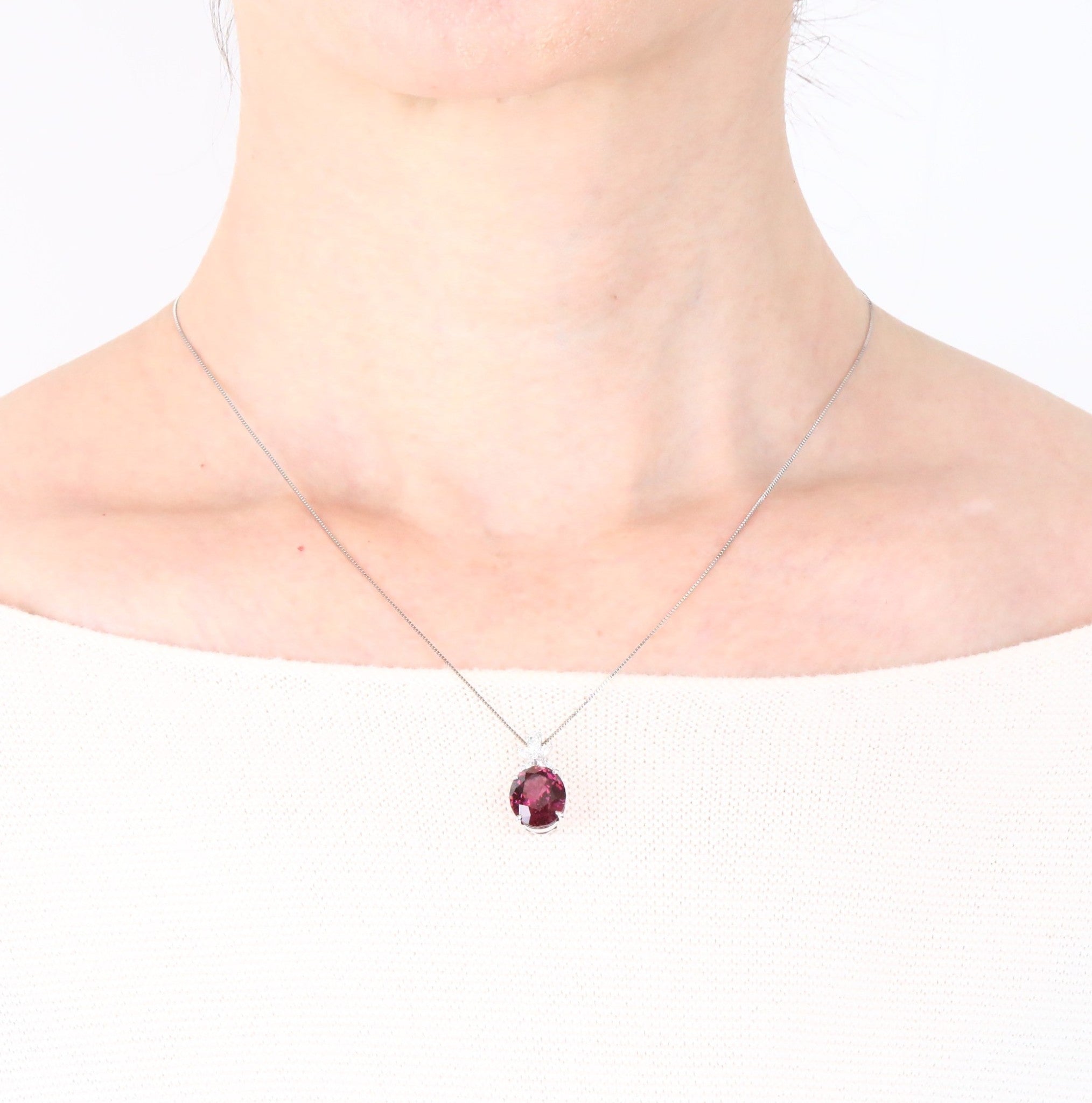 【限定1点】ロードライトガーネット/ダイヤモンド プラチナネックレス(6.83カラット/1月誕生石/鑑別書付)《25V00803》