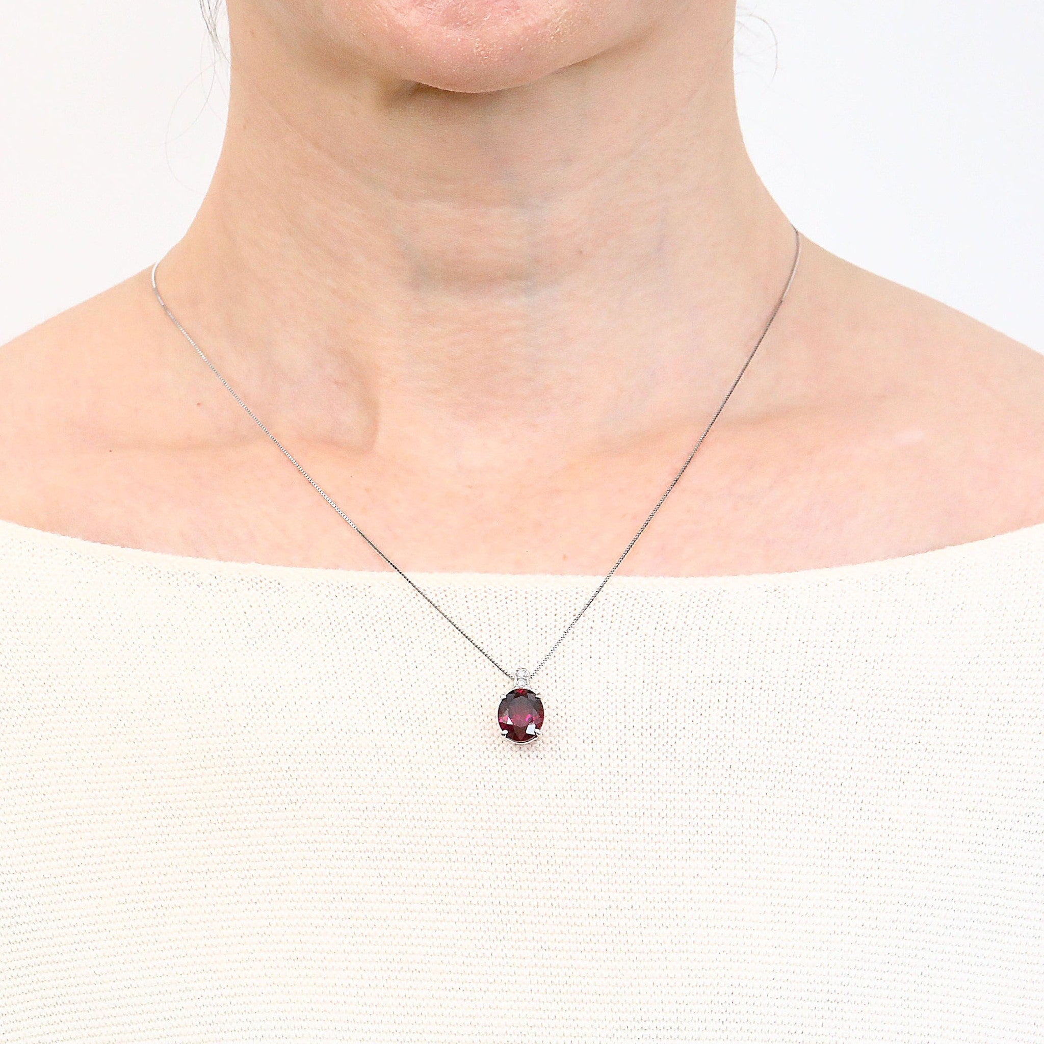 【限定1点】ロードライトガーネット/ダイヤモンド プラチナネックレス(4.21カラット/1月誕生石/鑑別書付)《25V00804》
