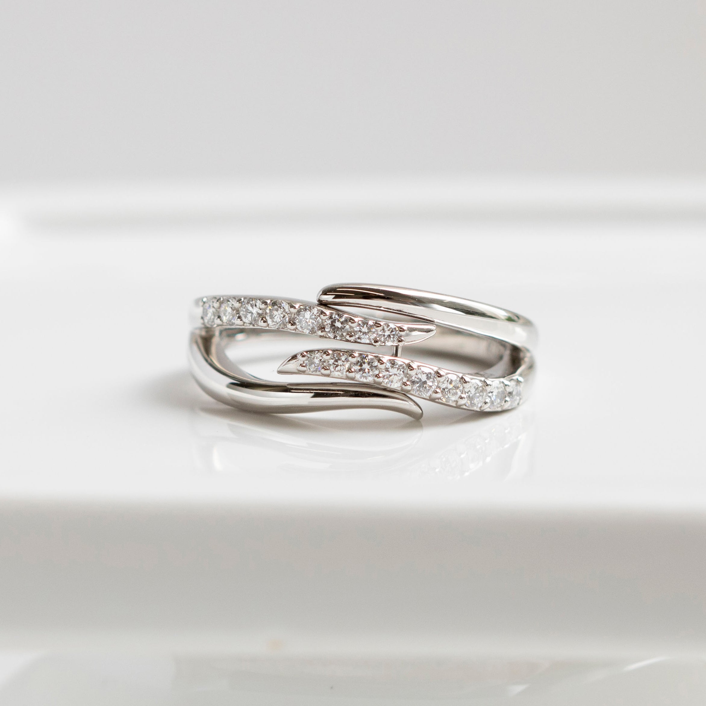 ダイヤモンド プラチナリング(Lサイズ/フリーサイズ/4月誕生石)《25V00805-L》