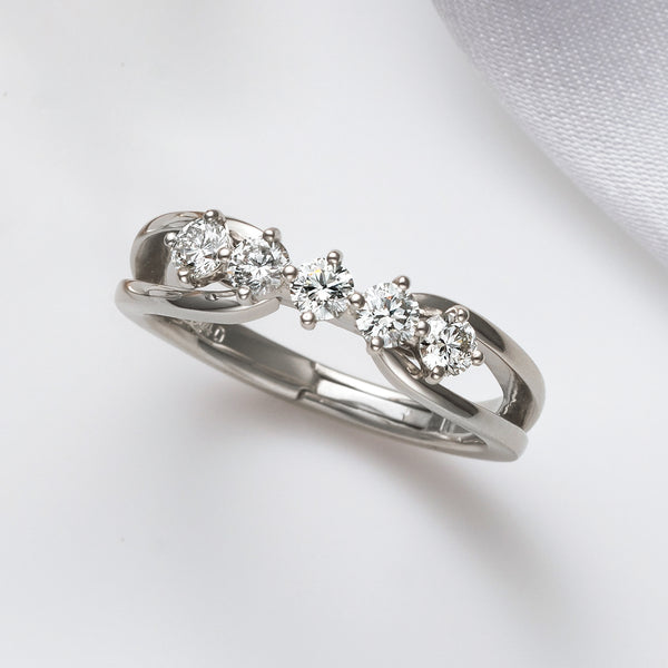 ダイヤモンド プラチナリング(Sサイズ/フリーサイズ/4月誕生石/鑑別