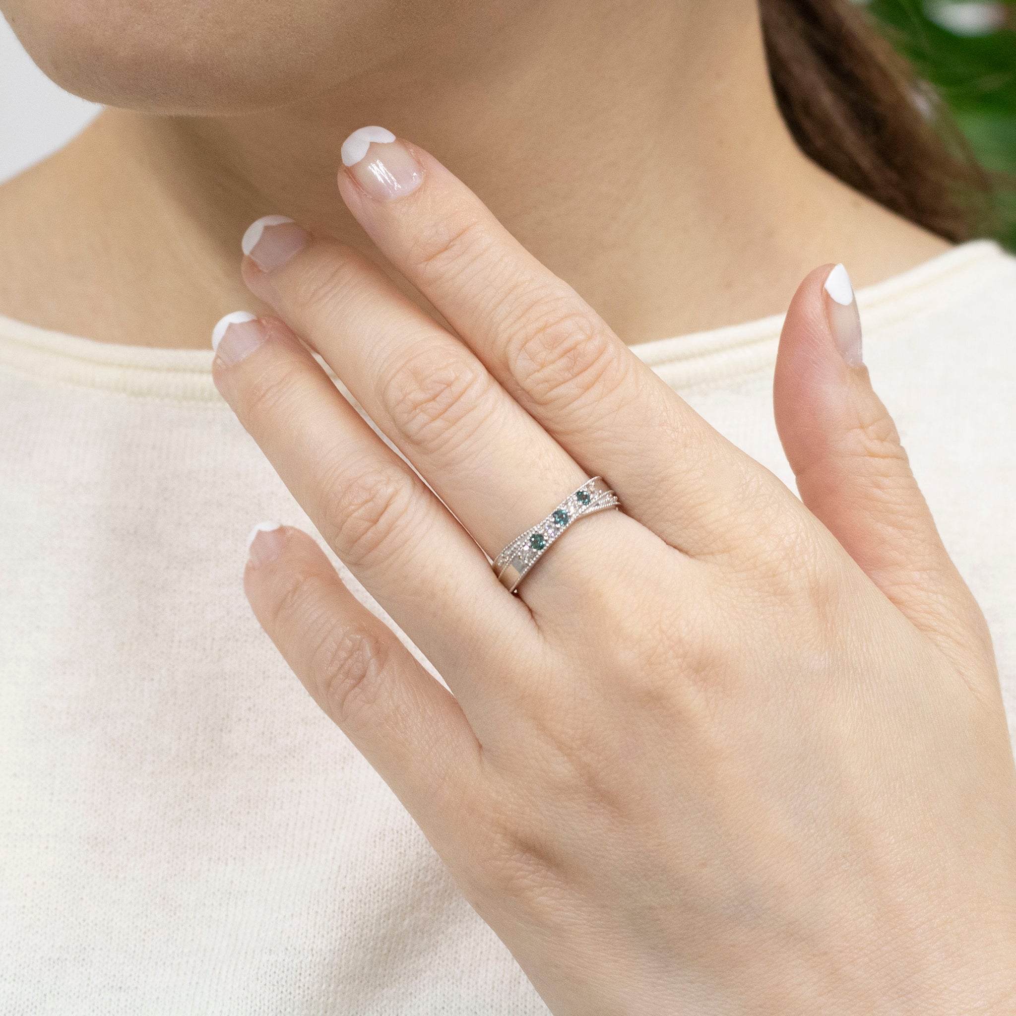 アレキサンドライト/ダイヤモンド プラチナリング(6月誕生石)《25V00901》