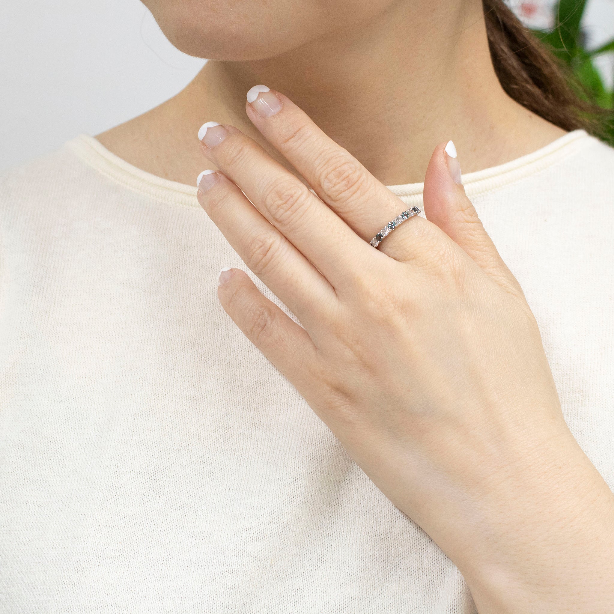 アレキサンドライト/ダイヤモンド プラチナリング(6月誕生石/鑑別書付)《25V00902》