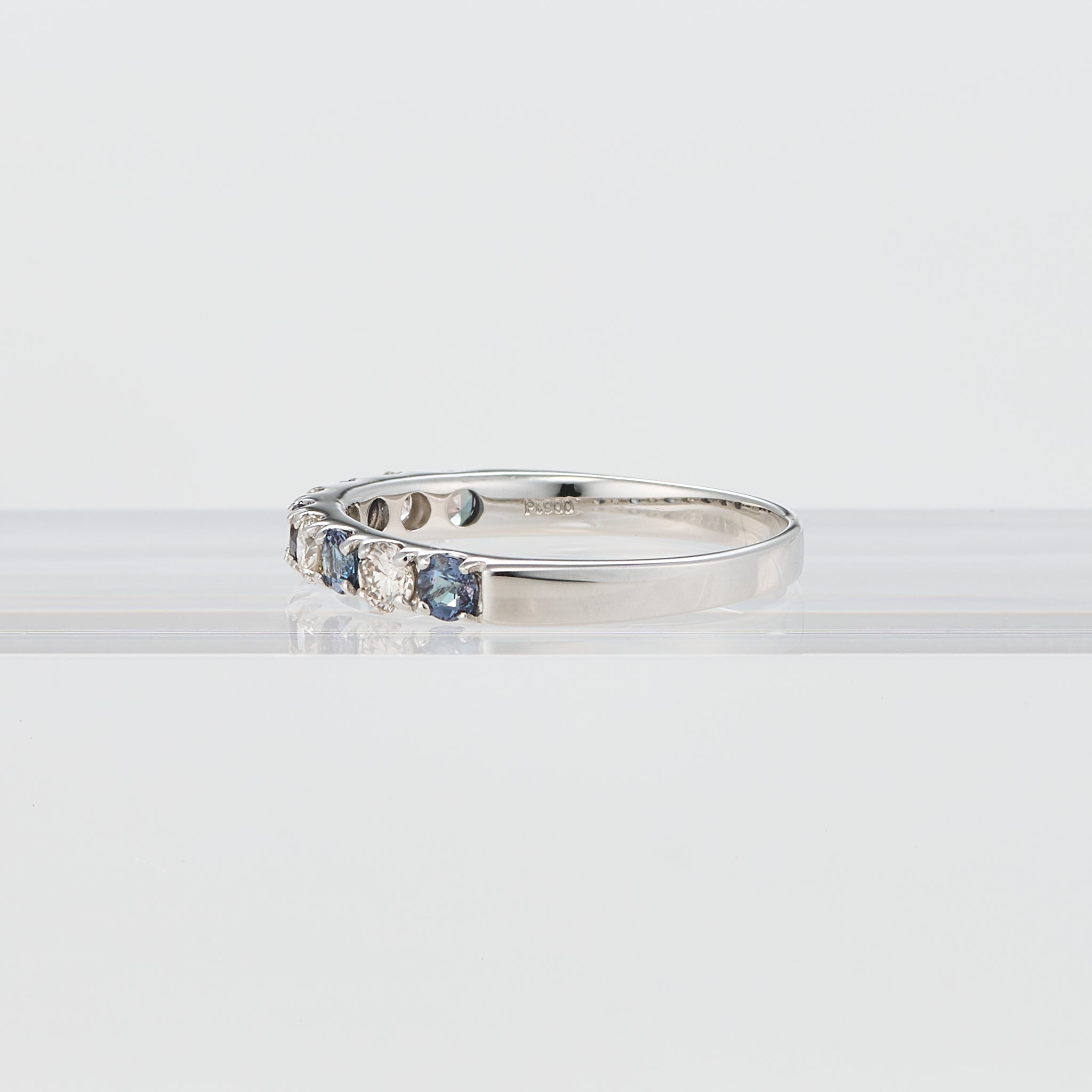 アレキサンドライト/ダイヤモンド プラチナリング(6月誕生石/鑑別書付)《25V00902》