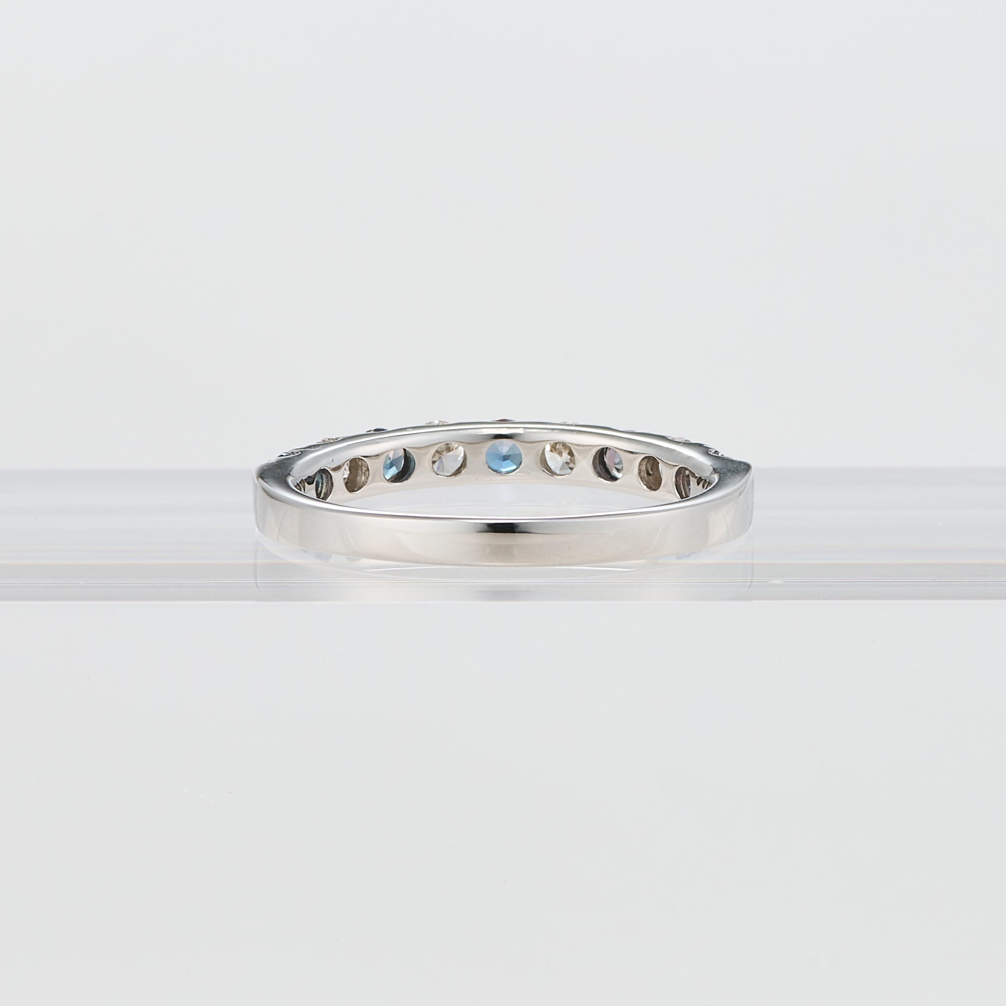 アレキサンドライト/ダイヤモンド プラチナリング(6月誕生石/鑑別書付)《25V00902》