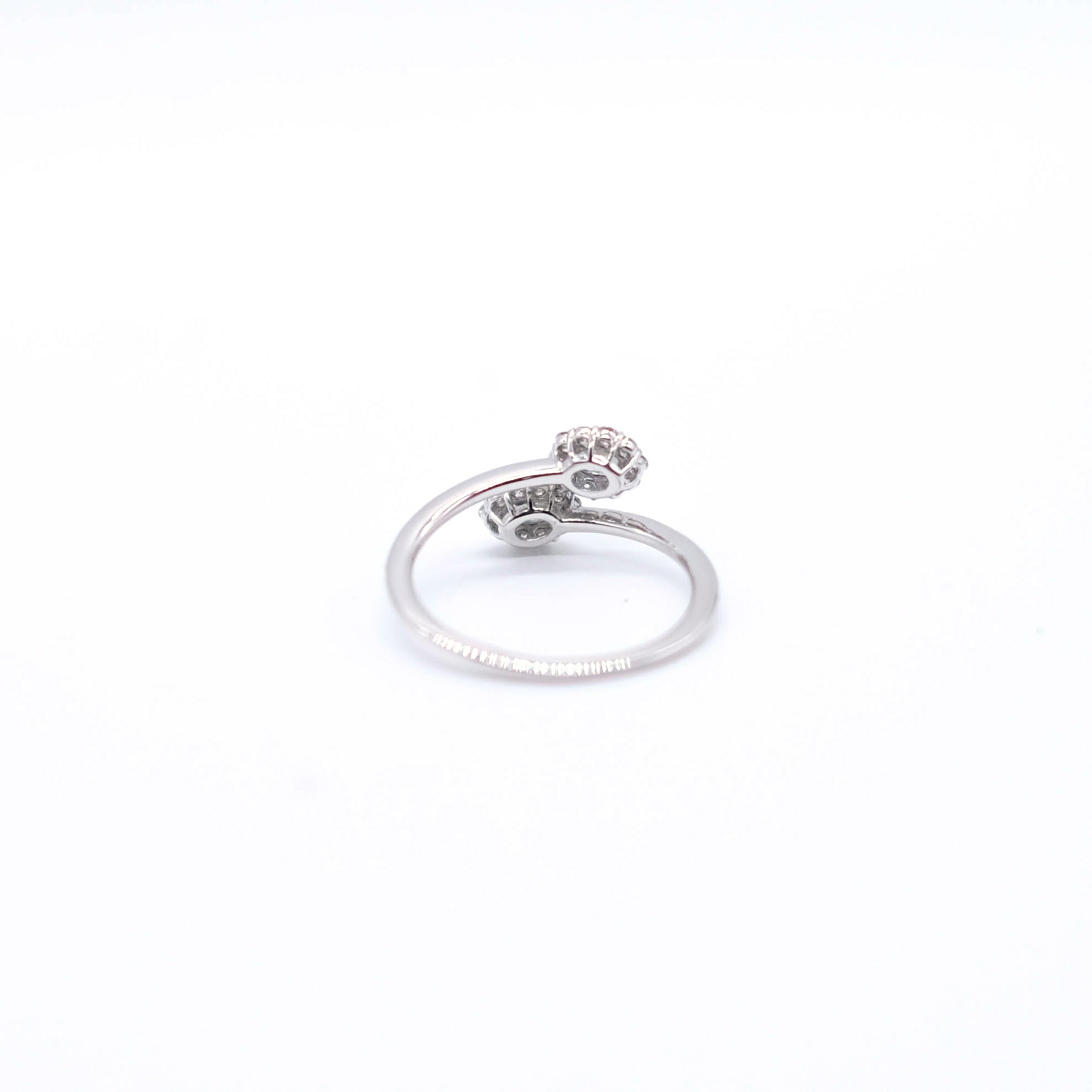 アレキサンドライト/ダイヤモンド プラチナリング(6月誕生石/鑑別書付)《25V00903》