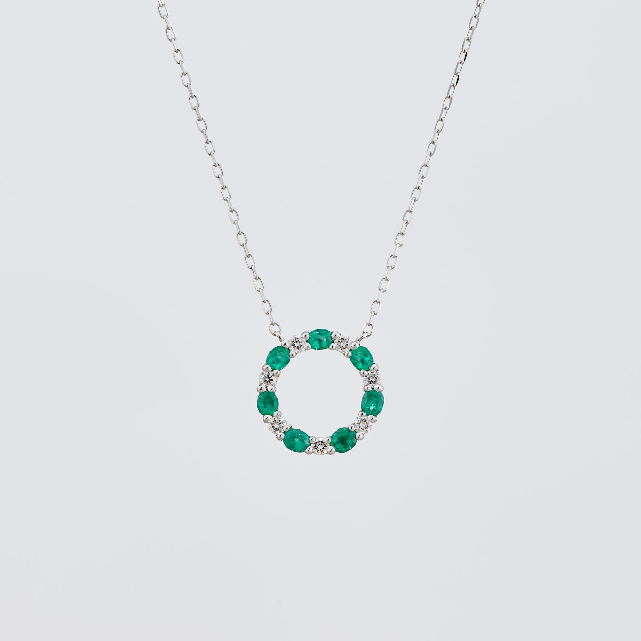エメラルド/ダイヤモンド プラチナネックレス(5月誕生石)《25V00905》
