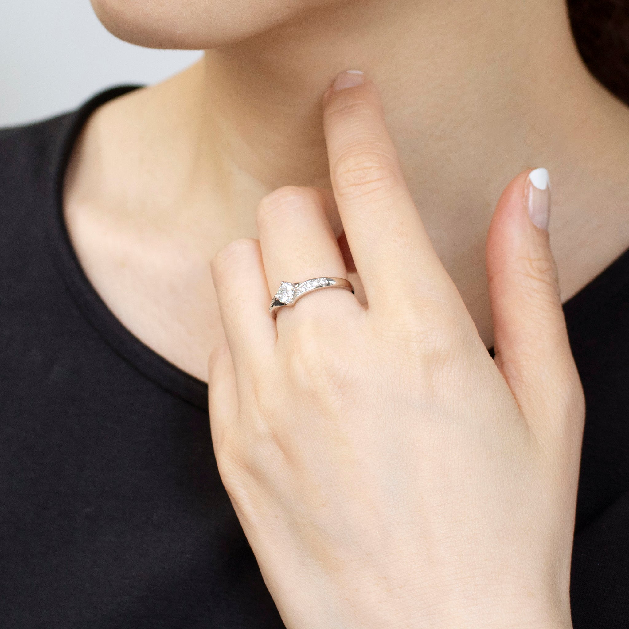 ダイヤモンド プラチナリング(0.3カラット/Dカラー/SIクラス/EXCELLENT/4月誕生石/グレーディングレポート付)《25V01104》