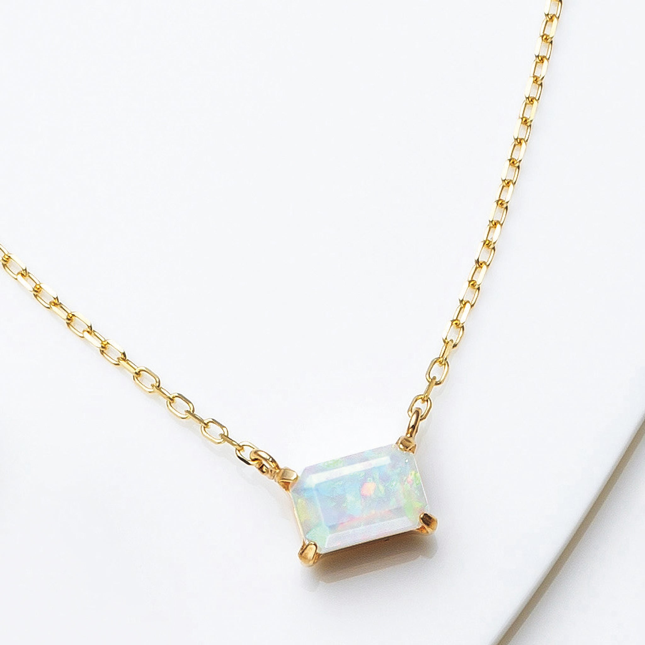 大きめ ハニカムオパール ギラギラ ネックレス トップ 大きめ ハニカムオパール ギラギラ ネックレス トップ 大きめ ハニカム