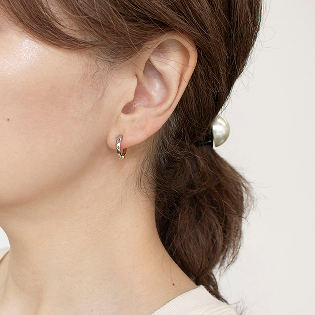 K18/プラチナイヤリング(ピアリング/リバーシブル/コンビカラー)《25V01304》