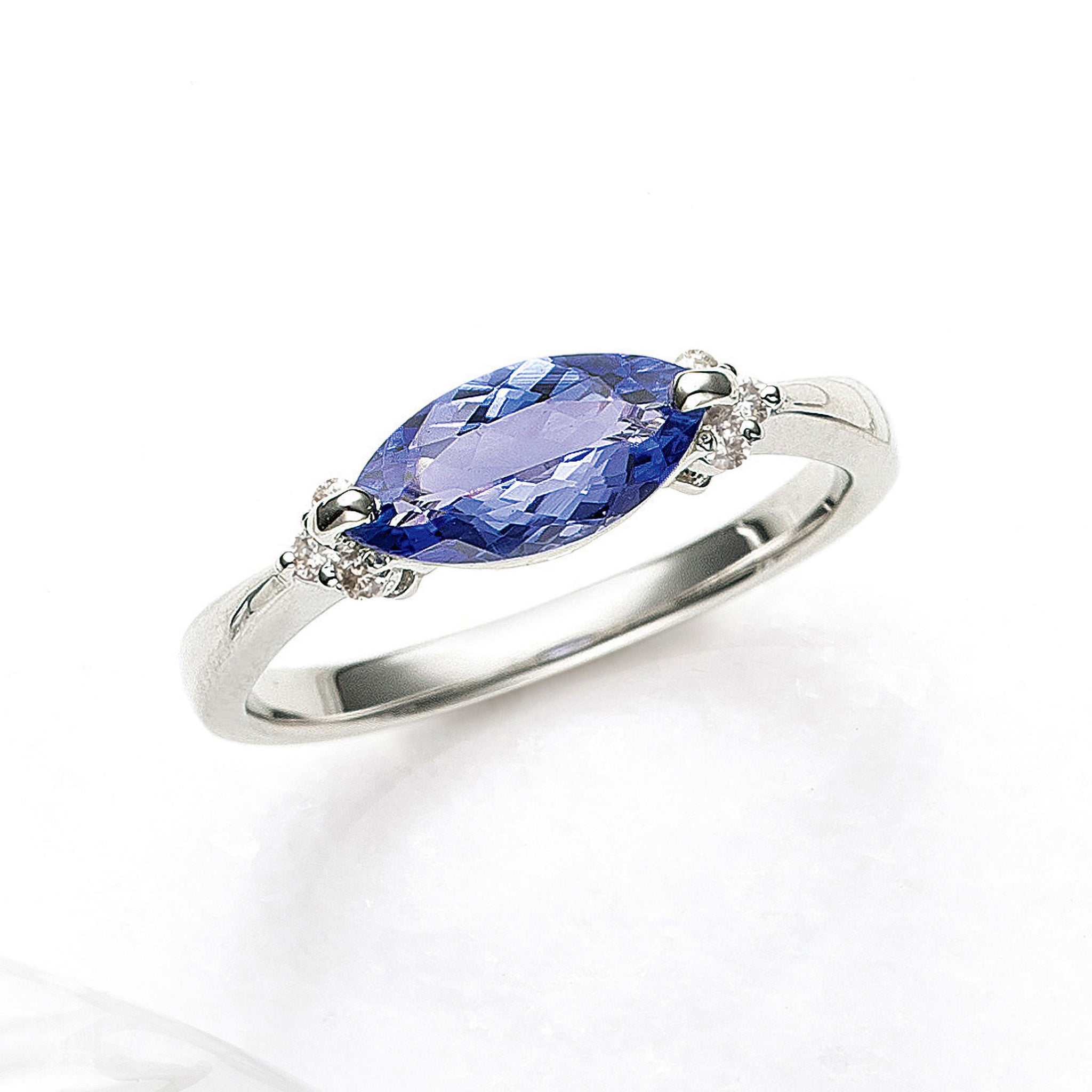 タンザナイト/ダイヤモンド プラチナリング(1.0カラット/マーキス/12月誕生石)《25V01608》