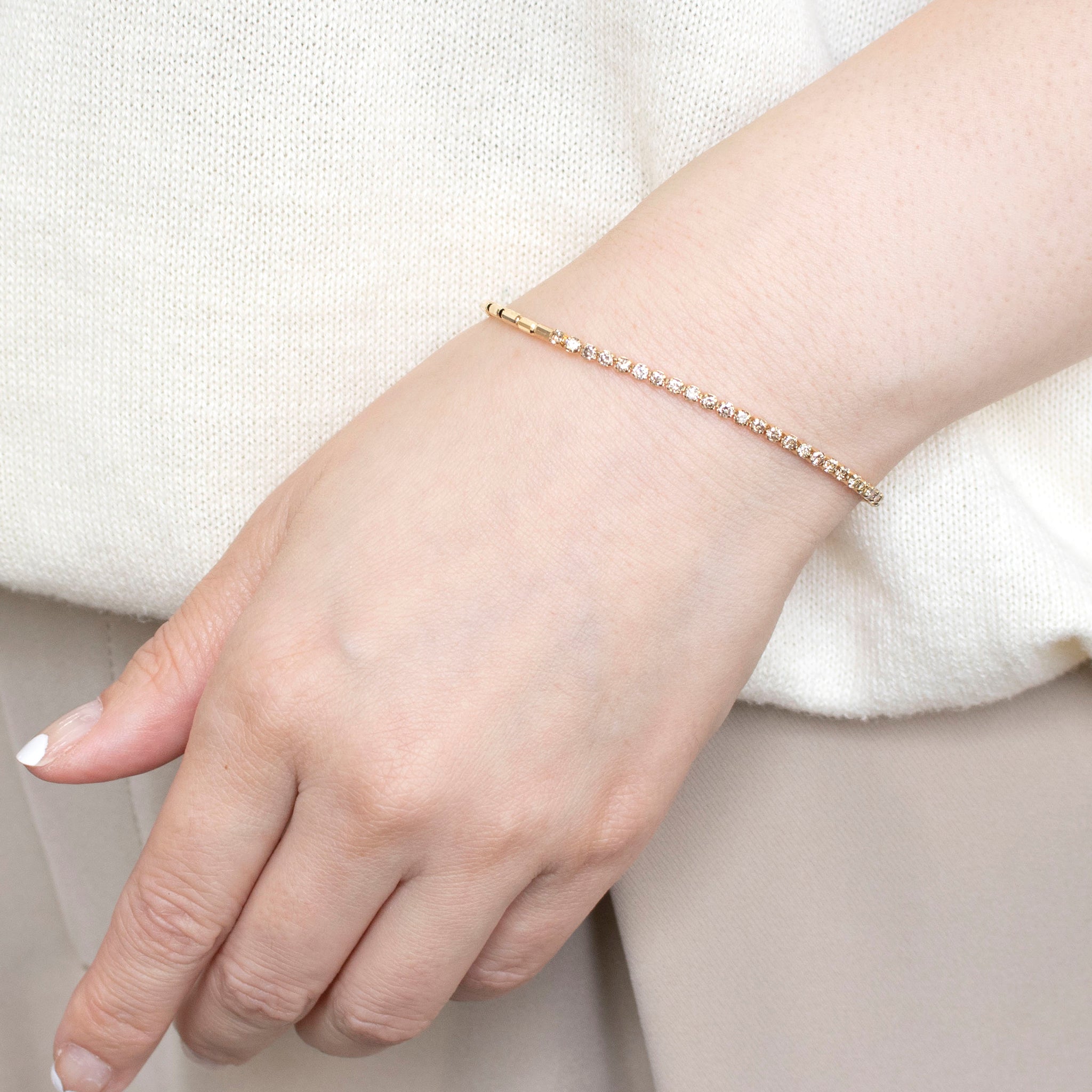 ダイヤモンド K18ブレスレット(計1カラット/ストレッチタイプ/4月誕生石)《25V01801》