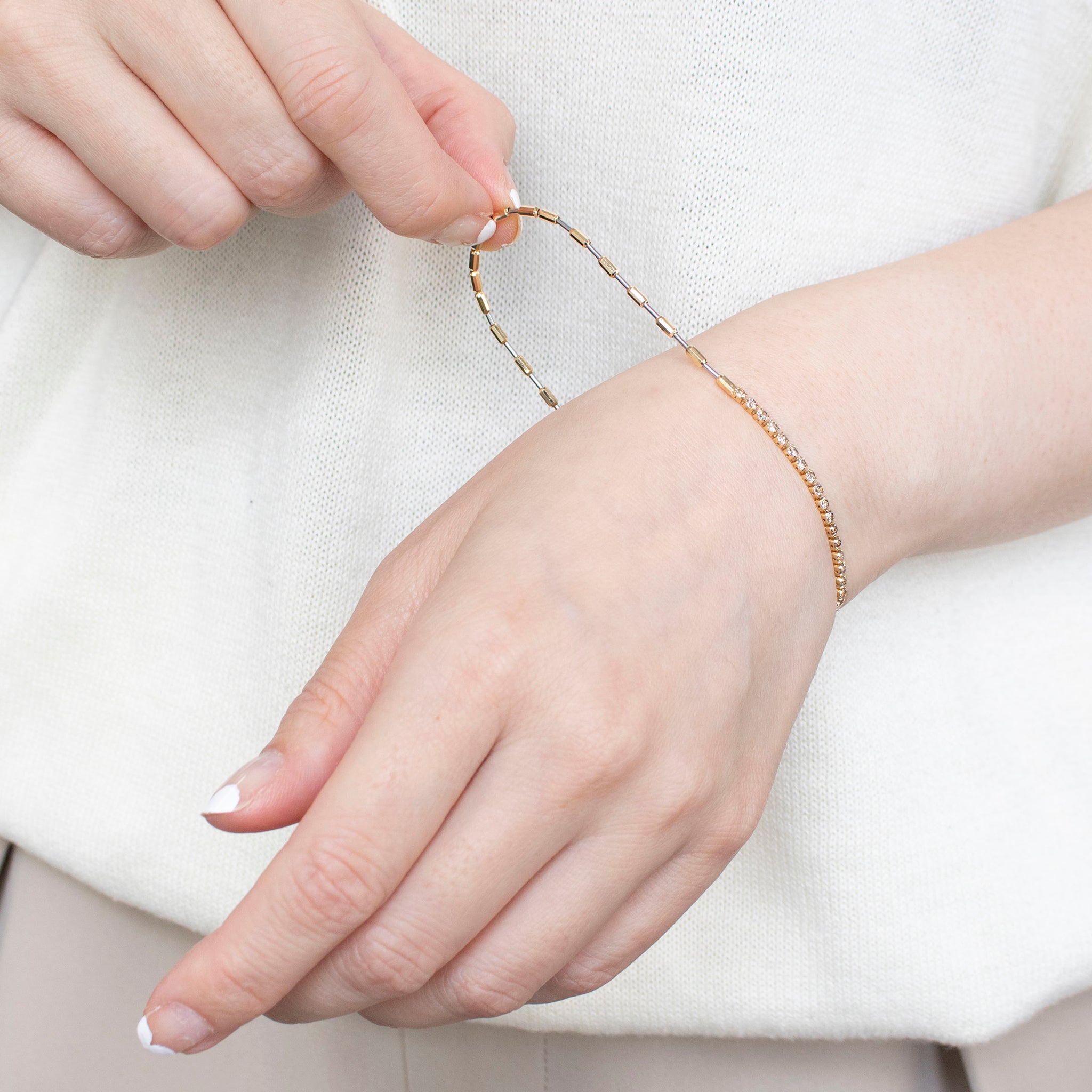 ダイヤモンド K18ブレスレット(計1カラット/ストレッチタイプ/4月誕生石)《25V01801》