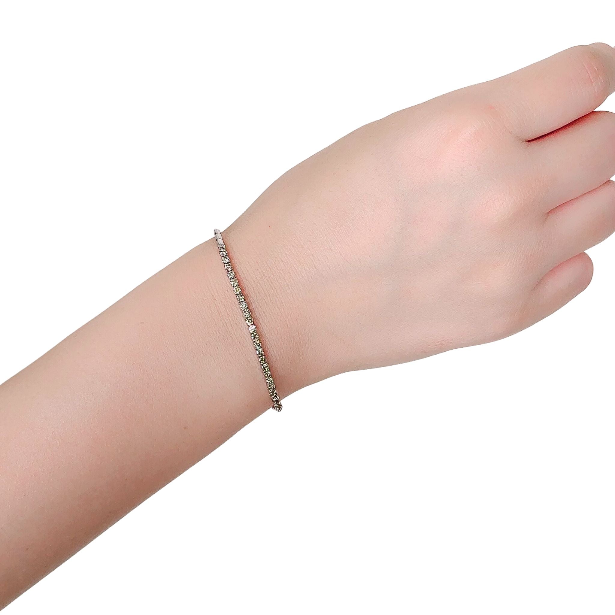 ダイヤモンド プラチナブレスレット(計1カラット/ストレッチタイプ/4月誕生石)《25V01802》