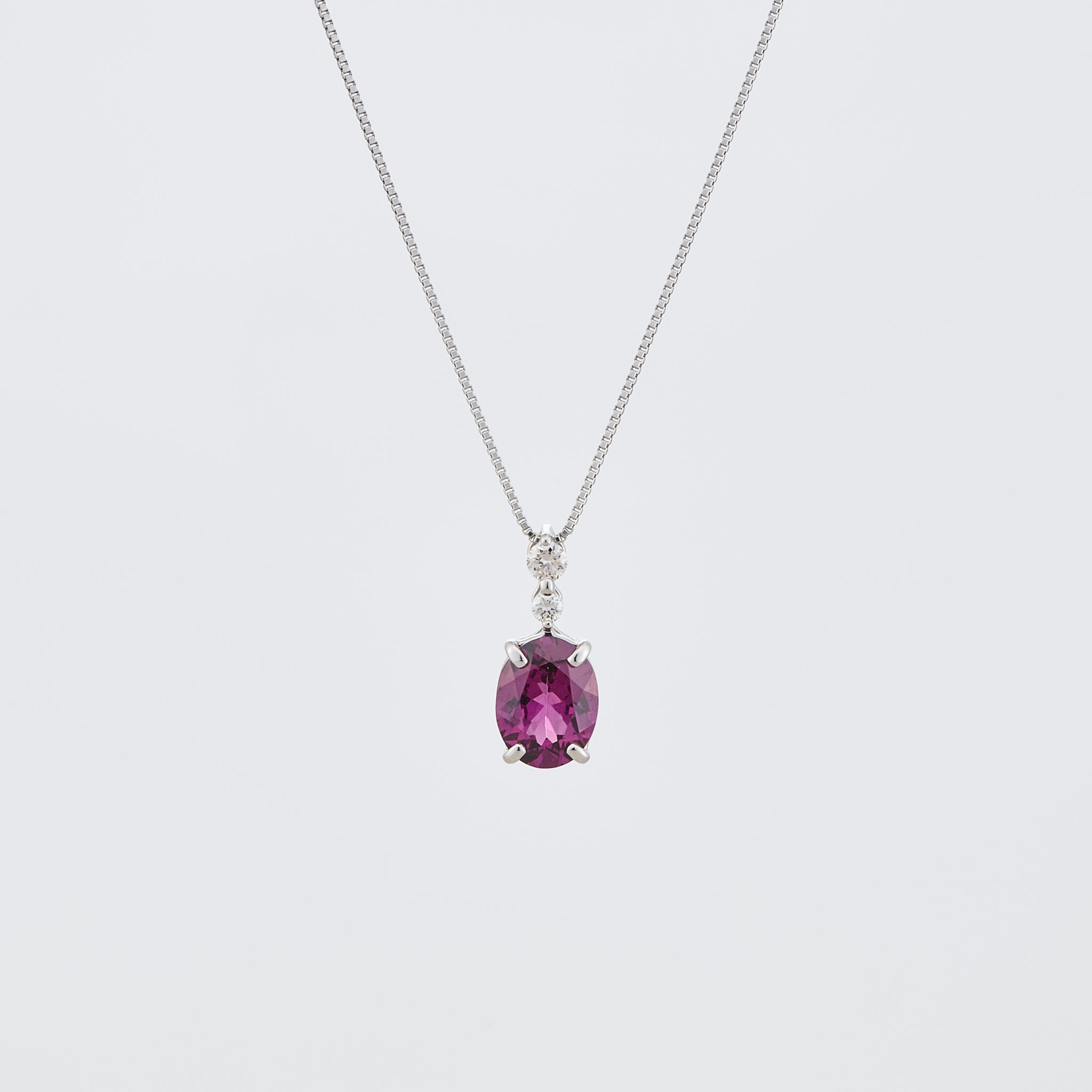 ガーネット/ダイヤモンド プラチナネックレス(1.2カラット/1月誕生石)《25V01903》