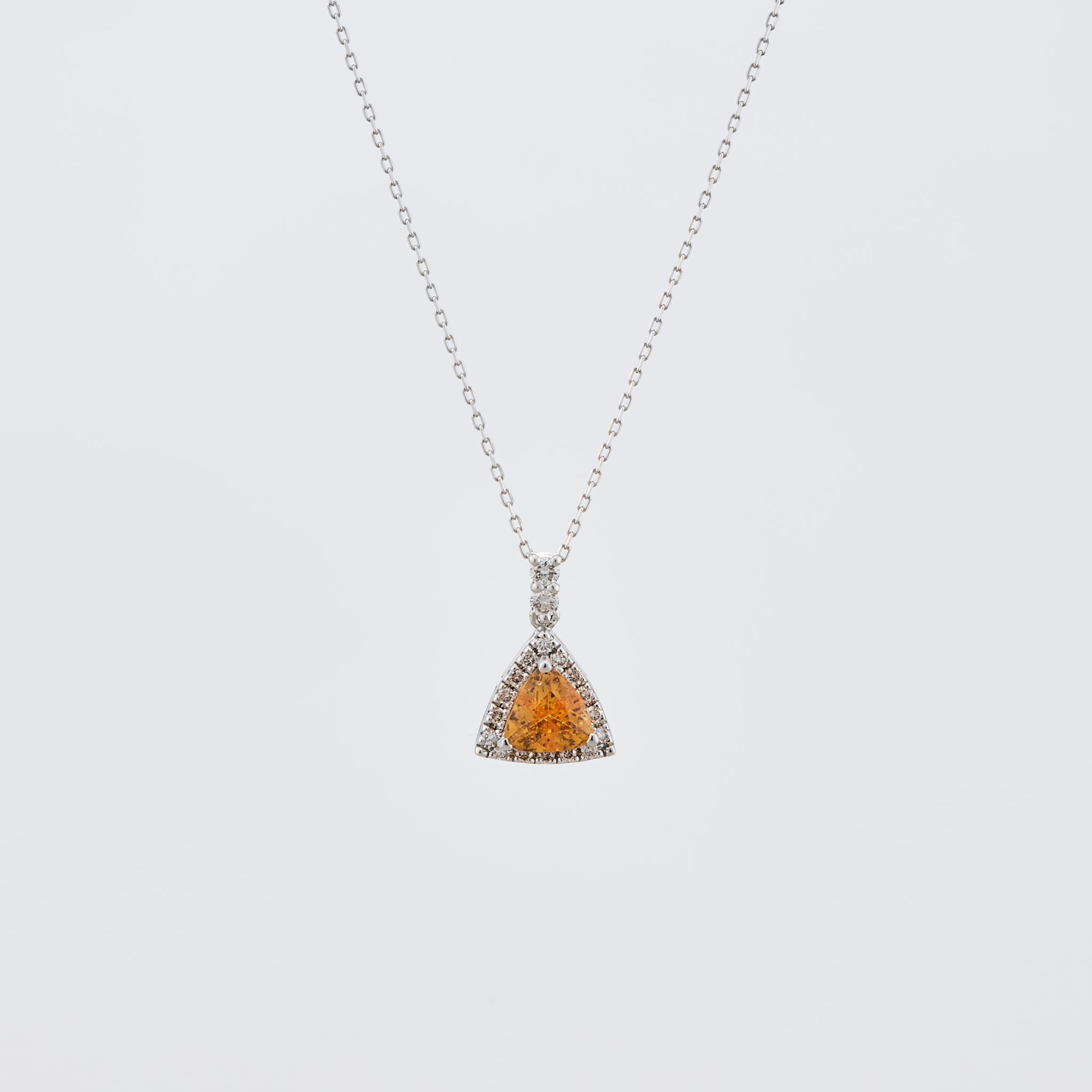 スペサルティンガーネット/ダイヤモンド プラチナネックレス(トリリアントカット/1月誕生石)《25V01905》