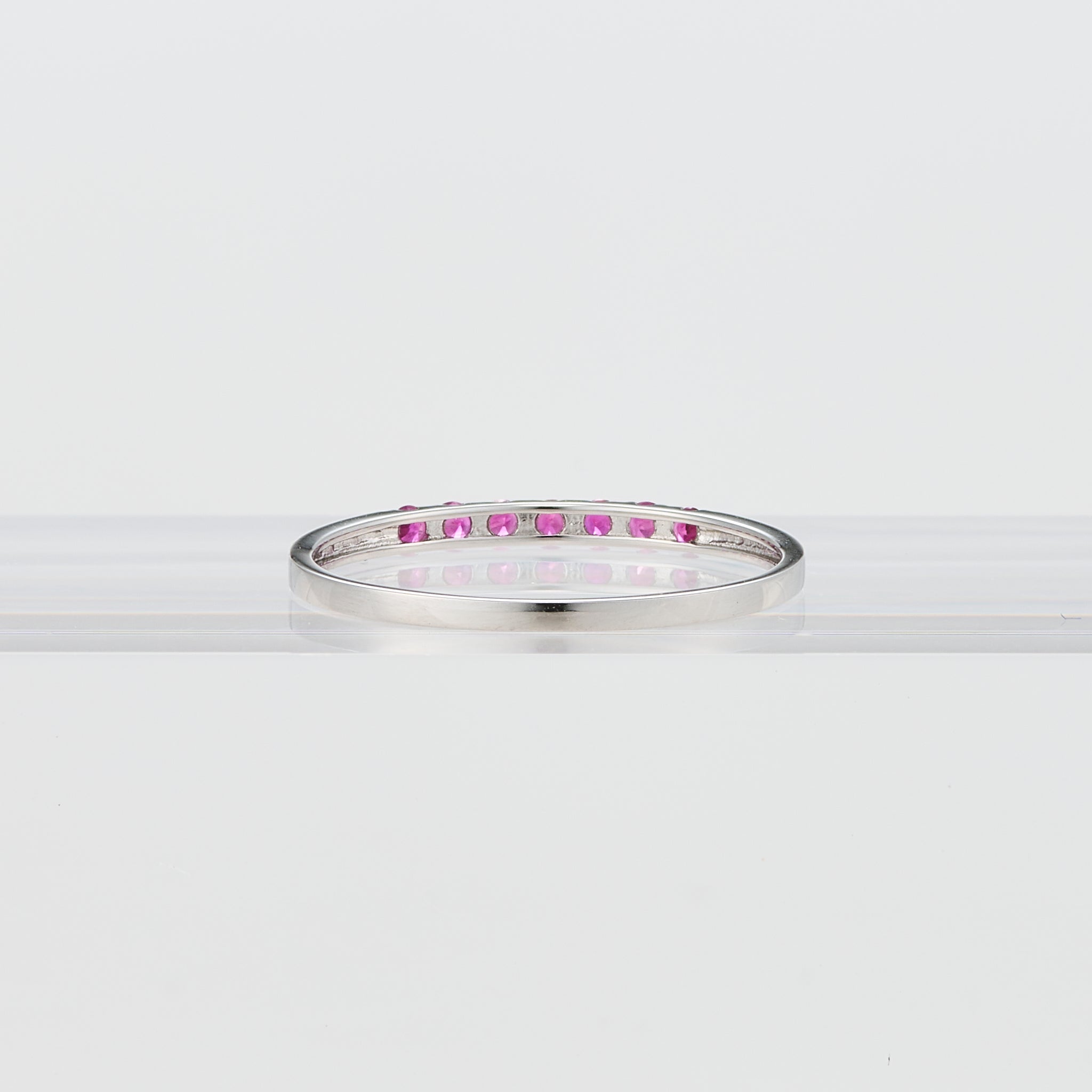 ルビー プラチナリング(7月誕生石)《25V02003》