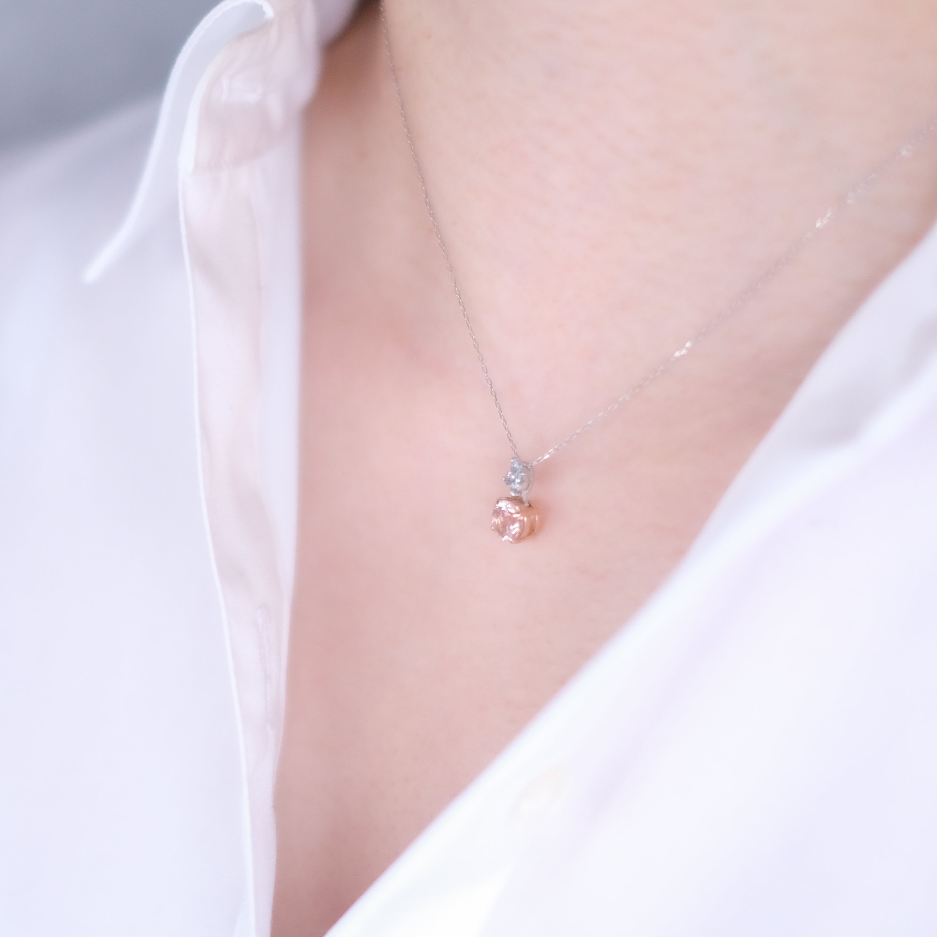 K18pt 850フラワーモチーフゴールド×プラチナコンビネックレス 刻印