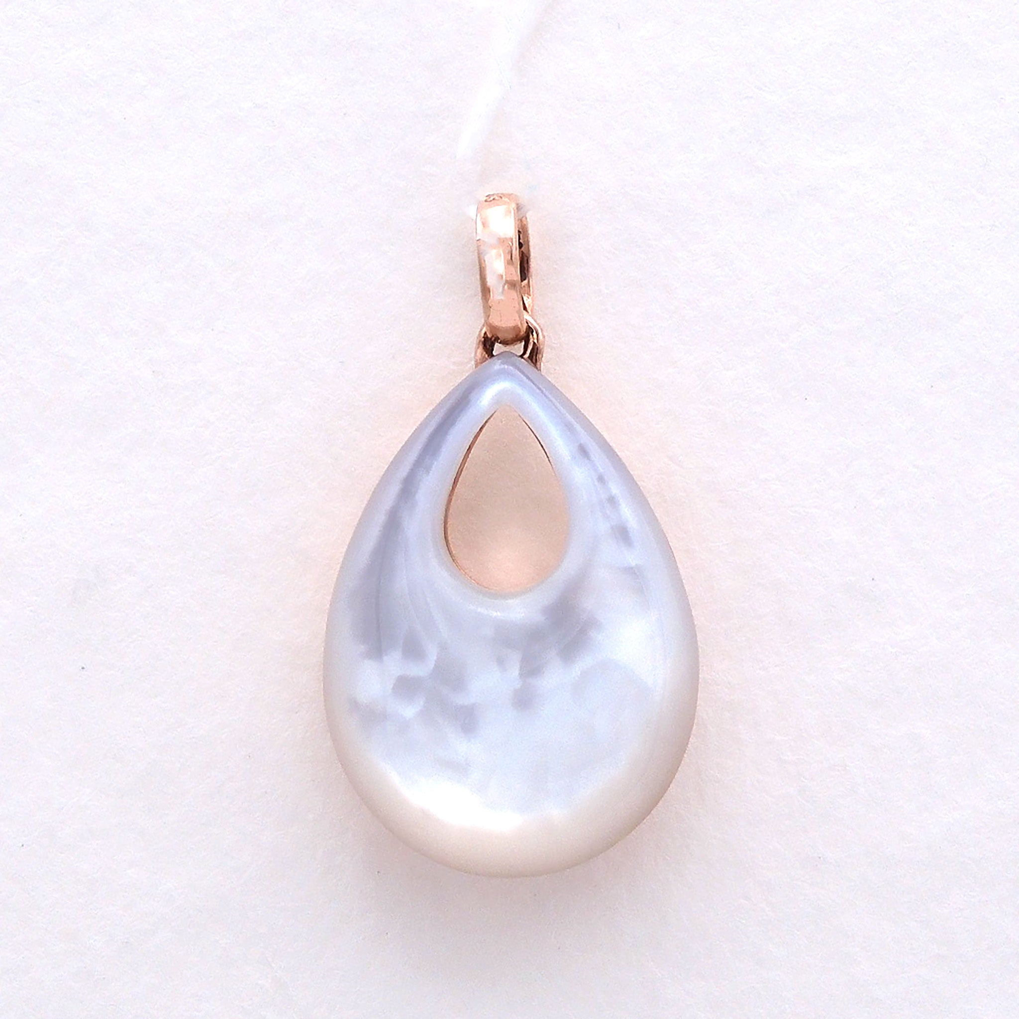 【限定6点】シェル/ダイヤモンド K18ペンダント(フラワーモチーフ)《25V02103》