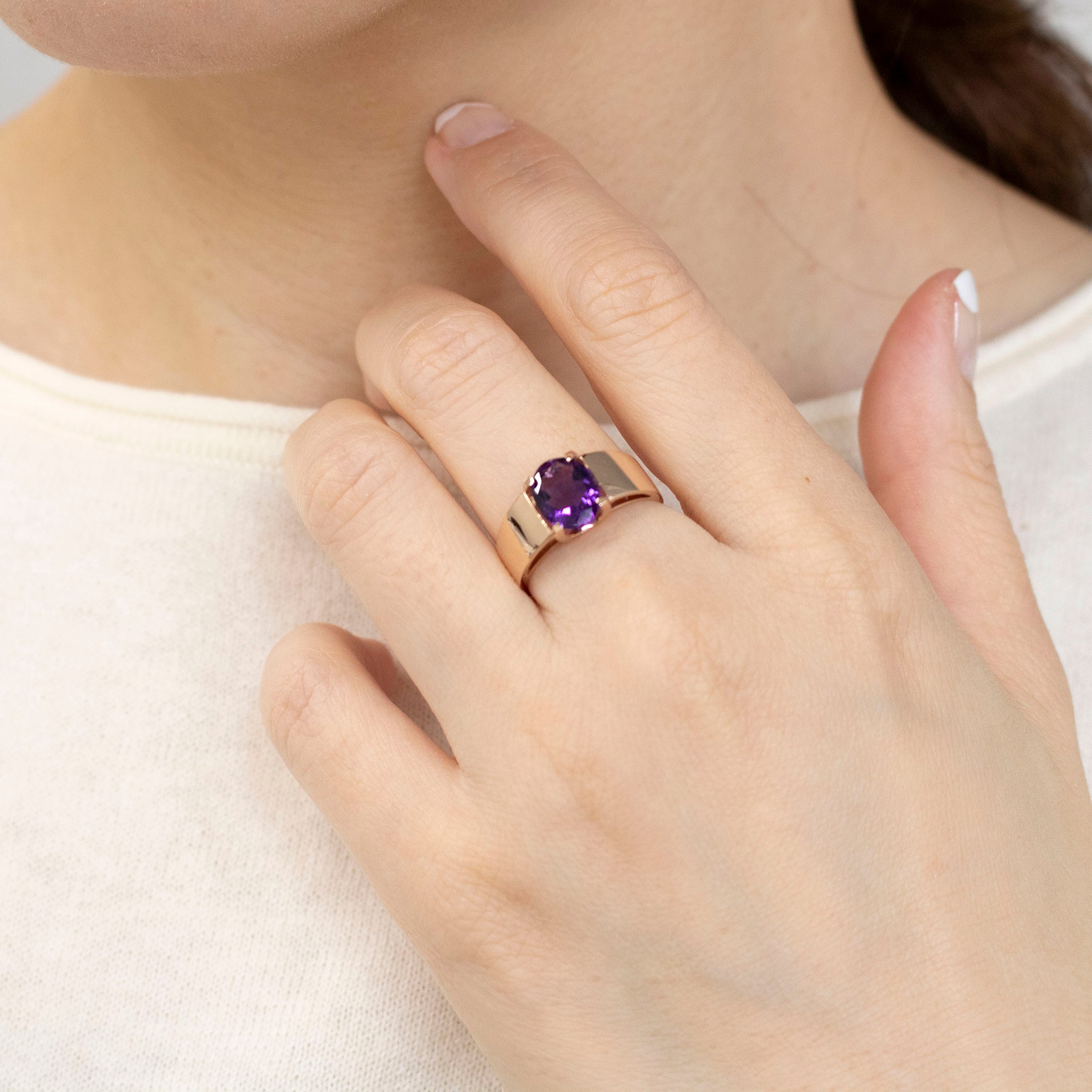 アメシスト K18リング(1.2カラット/2月誕生石)《25V02104》