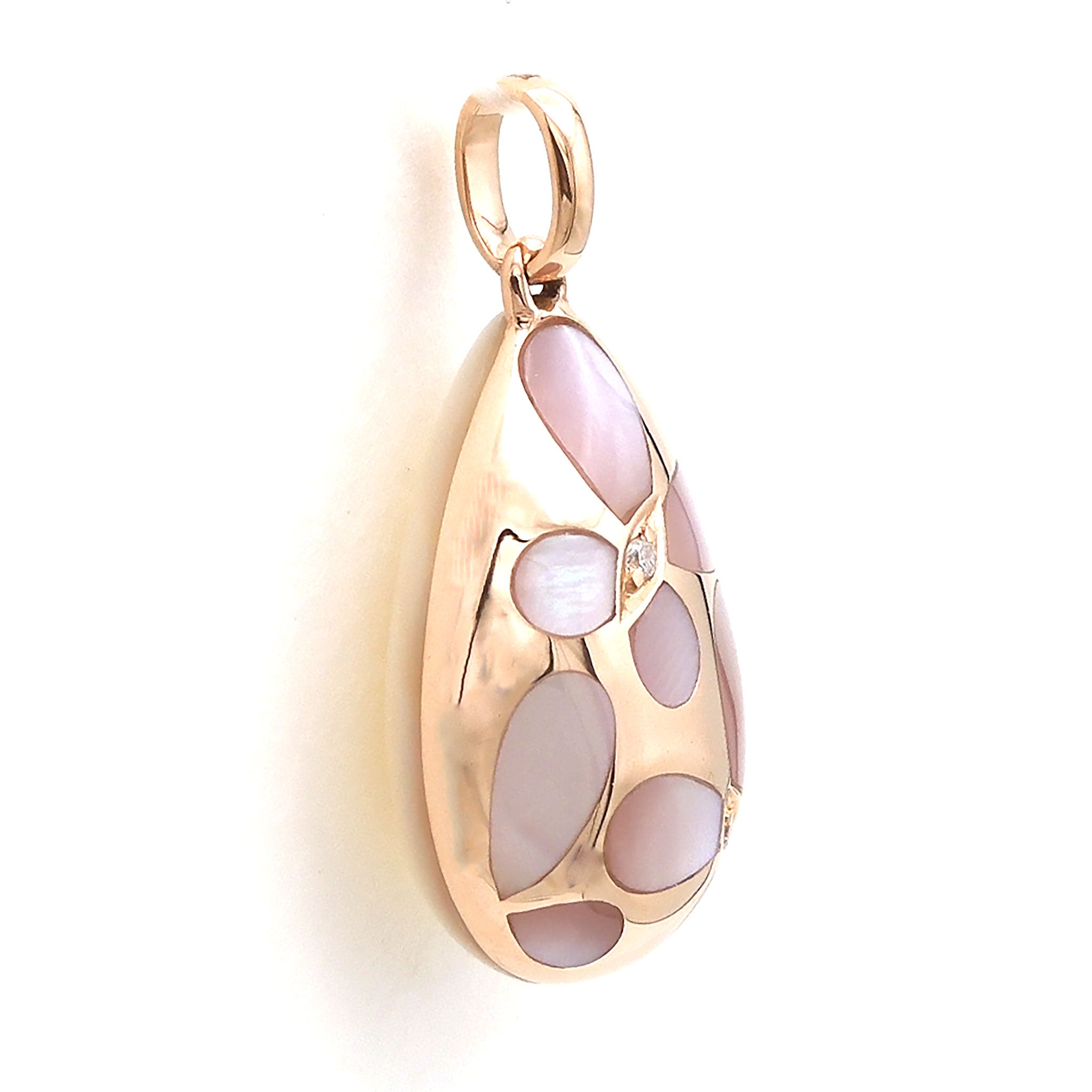 【限定6点】シェル/ダイヤモンド K18ペンダント(蝶モチーフ)《25V02105》