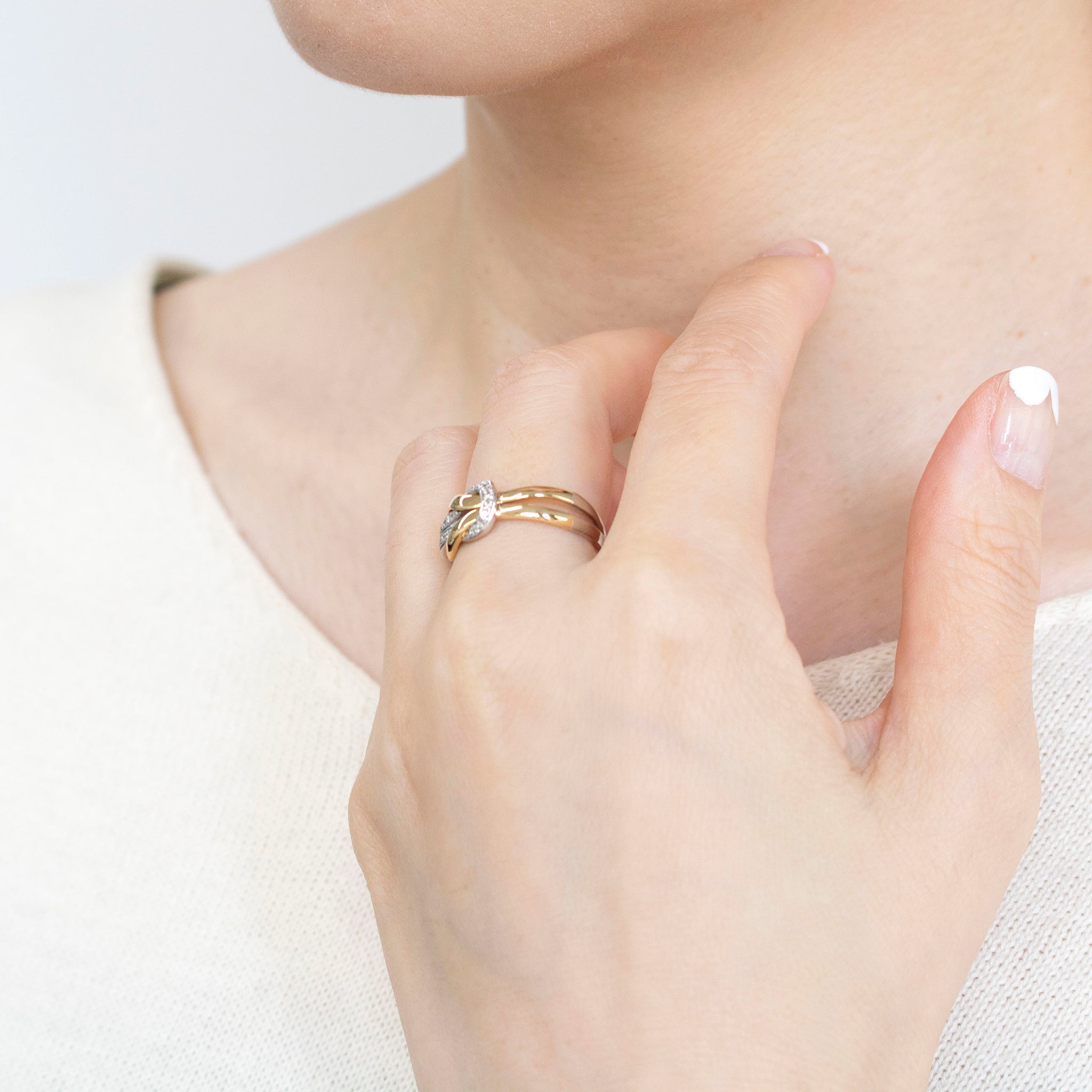 ダイヤモンド K18/プラチナリング(コンビカラー/4月誕生石/鑑別書付)《25V02108》