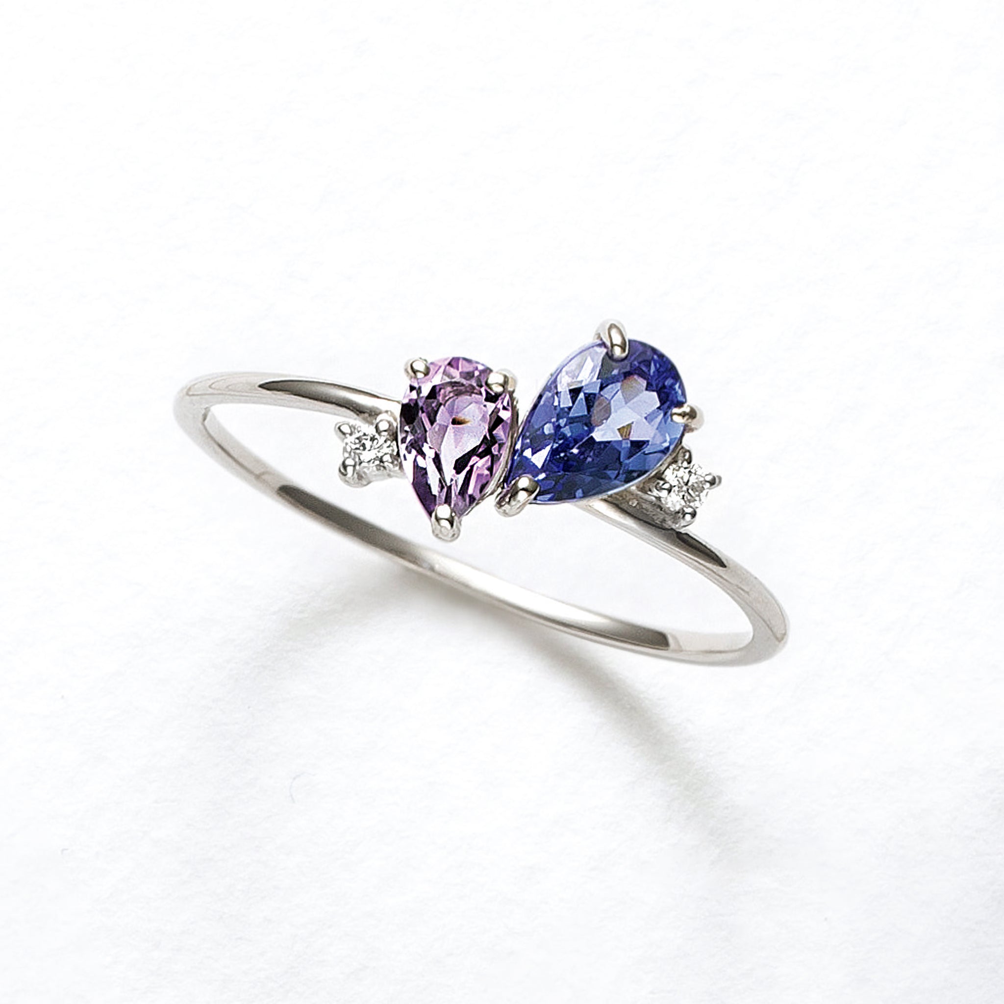 タンザナイト/アメシスト プラチナリング(ペアシェイプ)《25V02203》