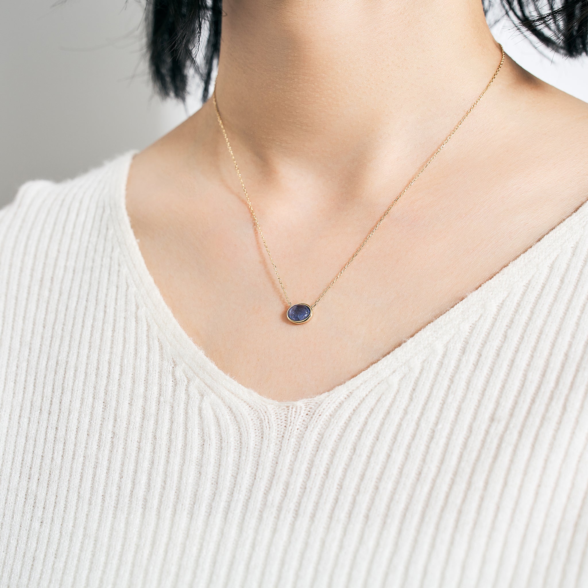 タンザナイト K10ネックレス(1.2カラット/カボション/12月誕生石)《25V02205》