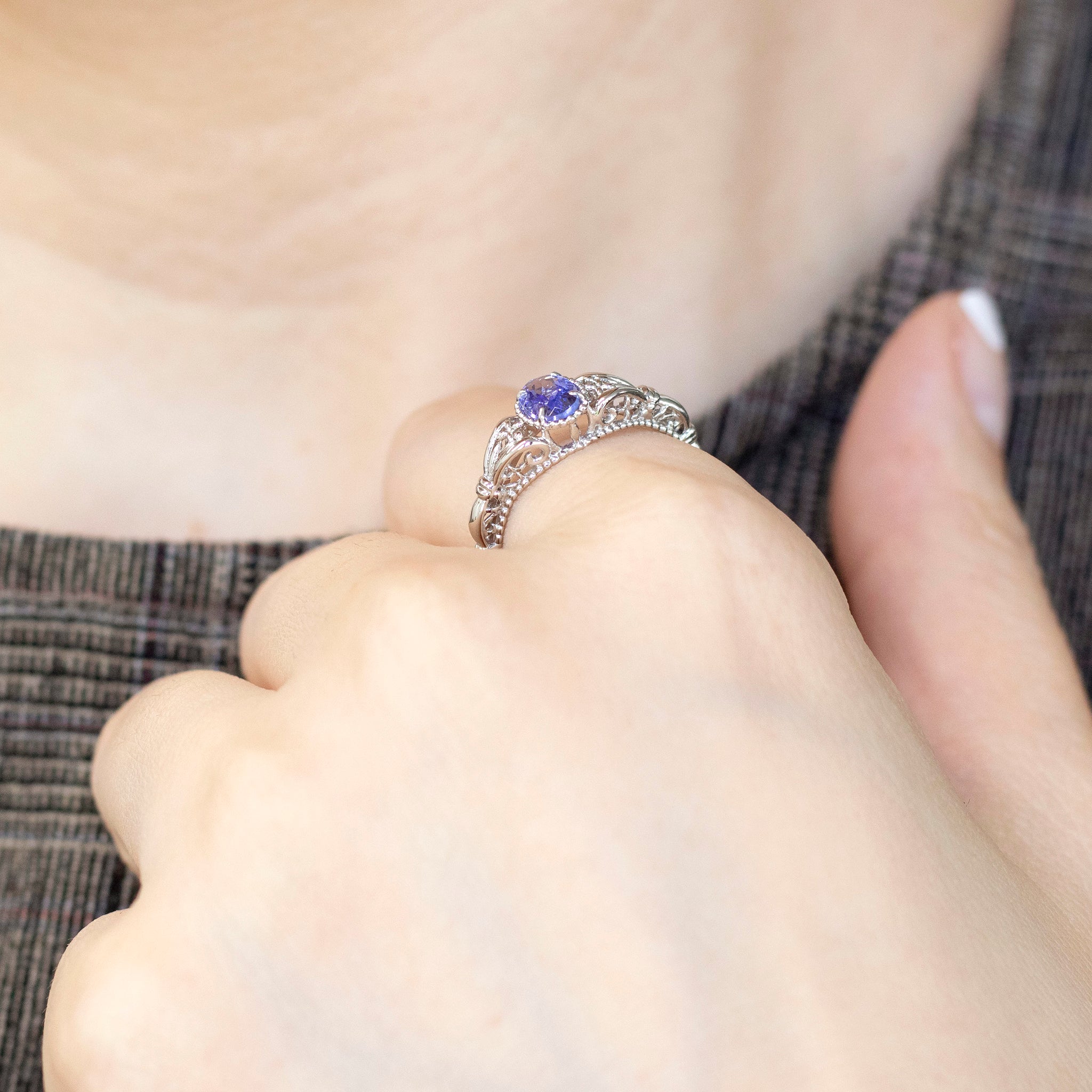 タンザナイト プラチナリング(12月誕生石)《25V02209》