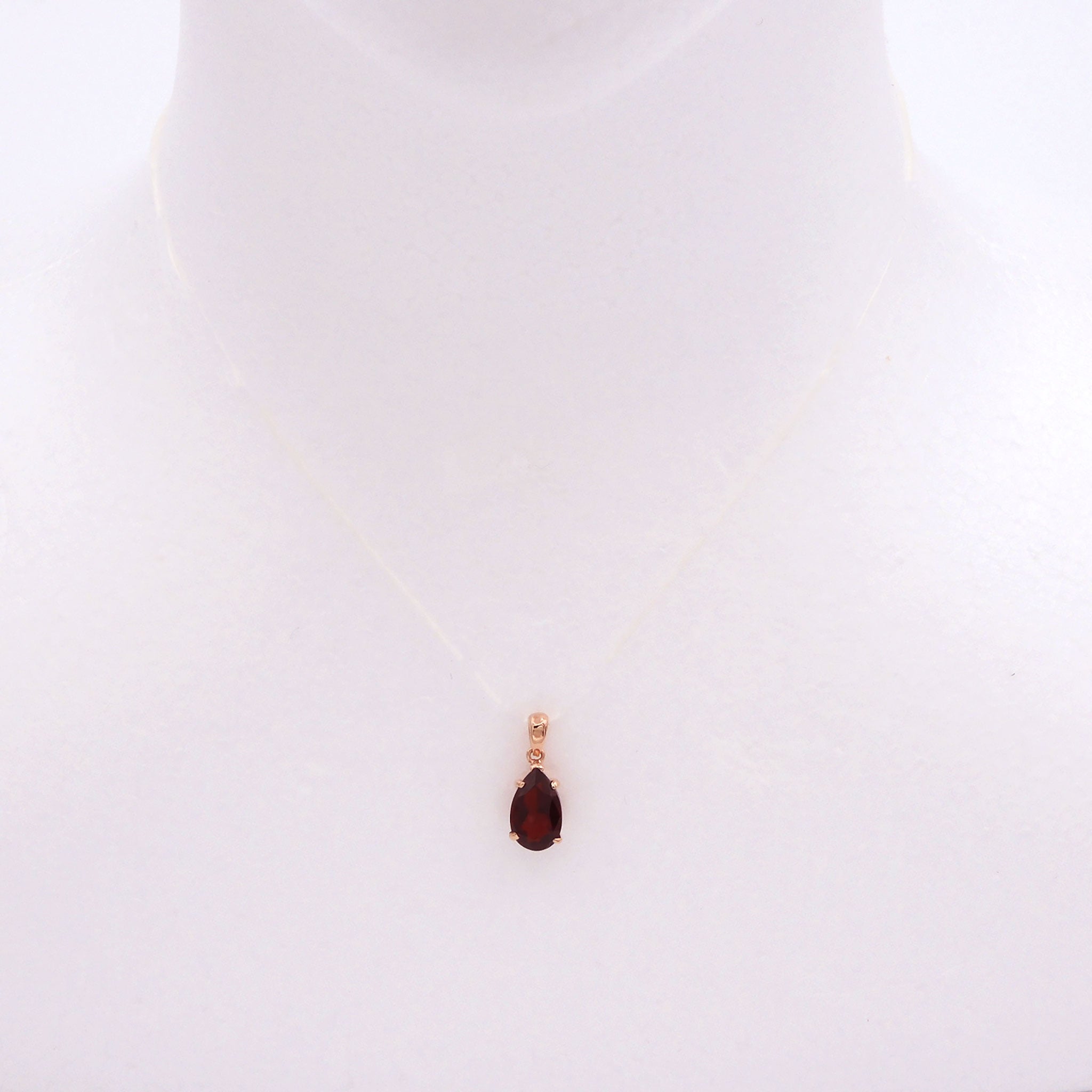 ガーネット K18ペンダント(1.8カラット/1月誕生石)《25V02301》