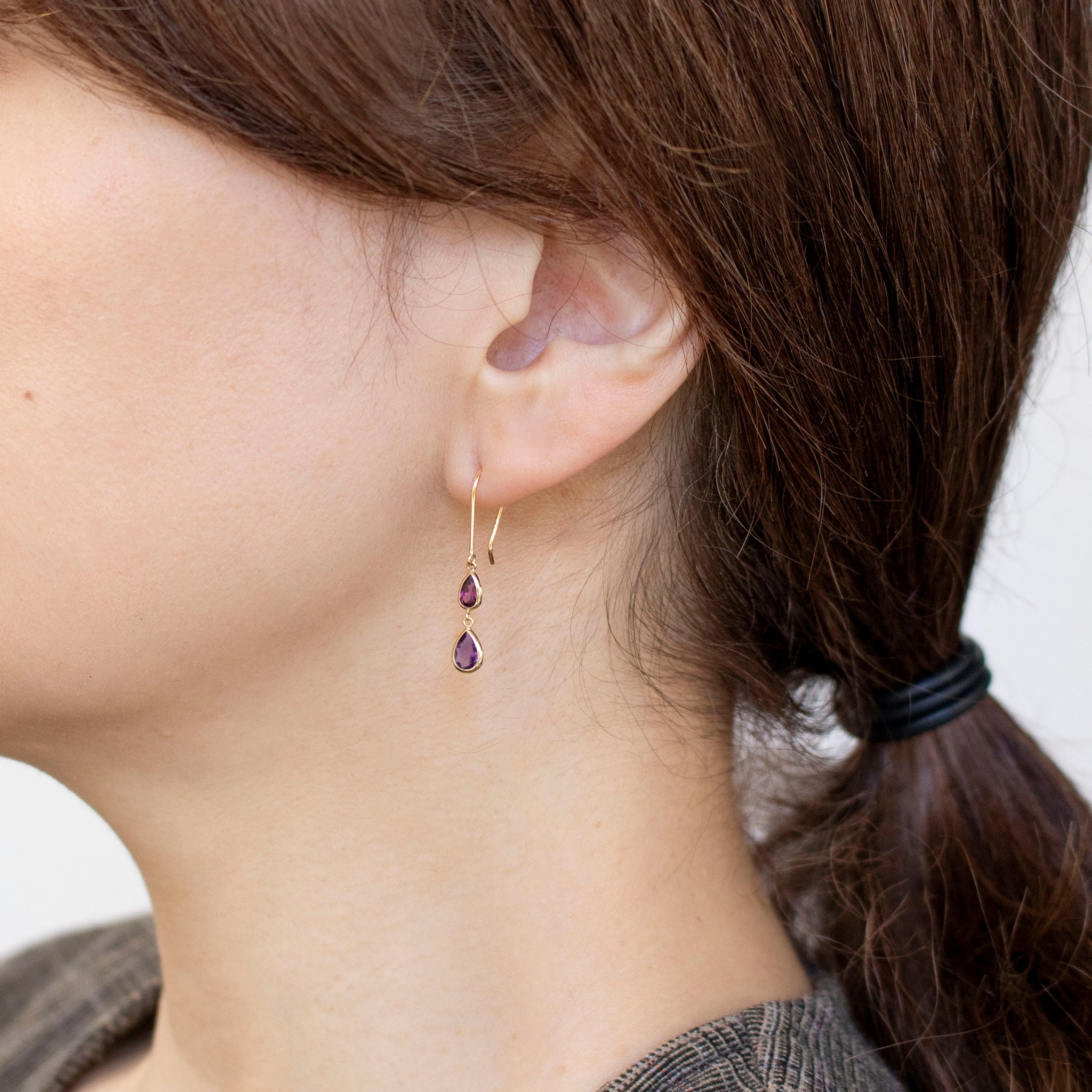 アメシスト/ガーネット K18ピアス(2月誕生石)《25V02311》