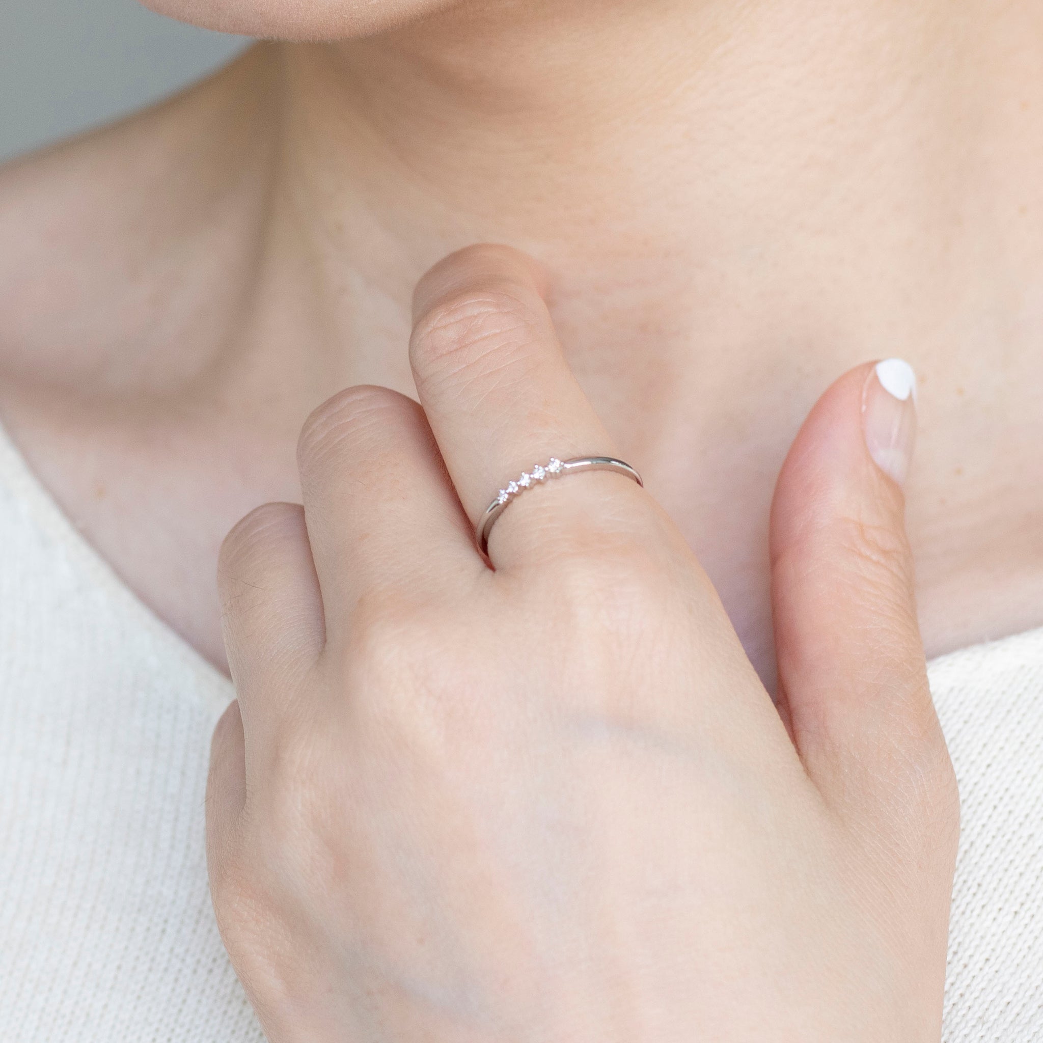 ダイヤモンド プラチナリング(4月誕生石)《25V02408》