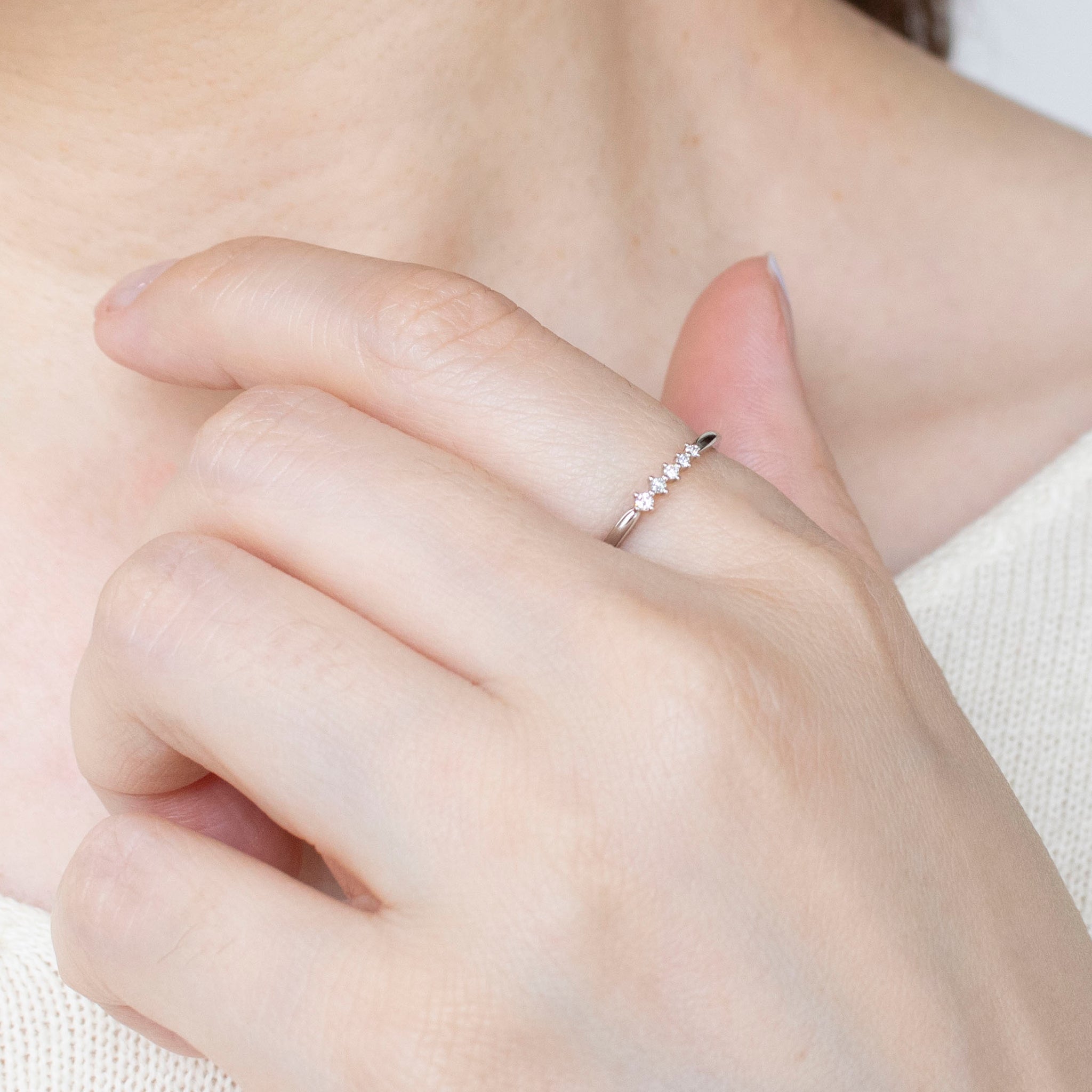 ダイヤモンド プラチナリング(4月誕生石)《25V02408》