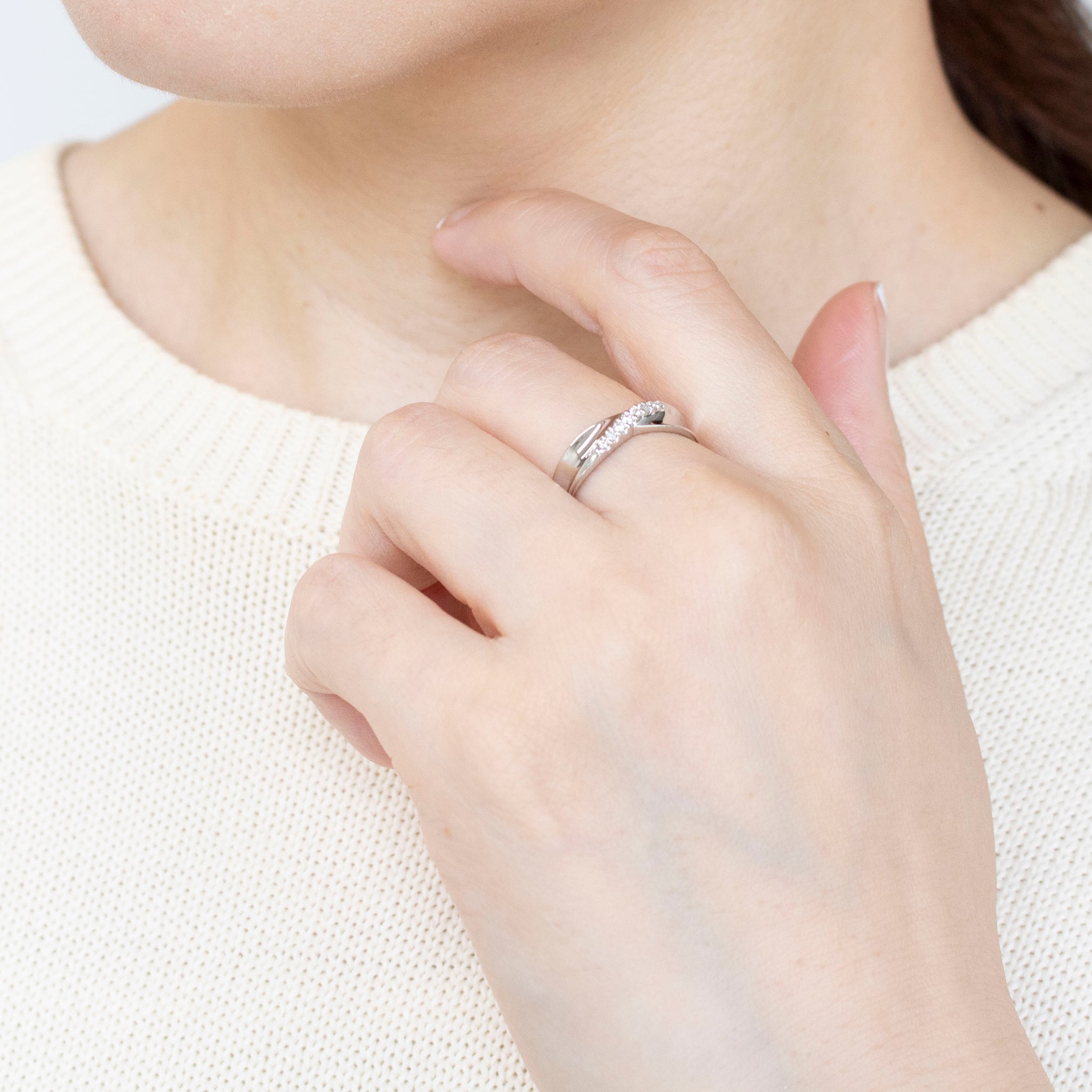 ダイヤモンド プラチナリング(4月誕生石)《25V02409》