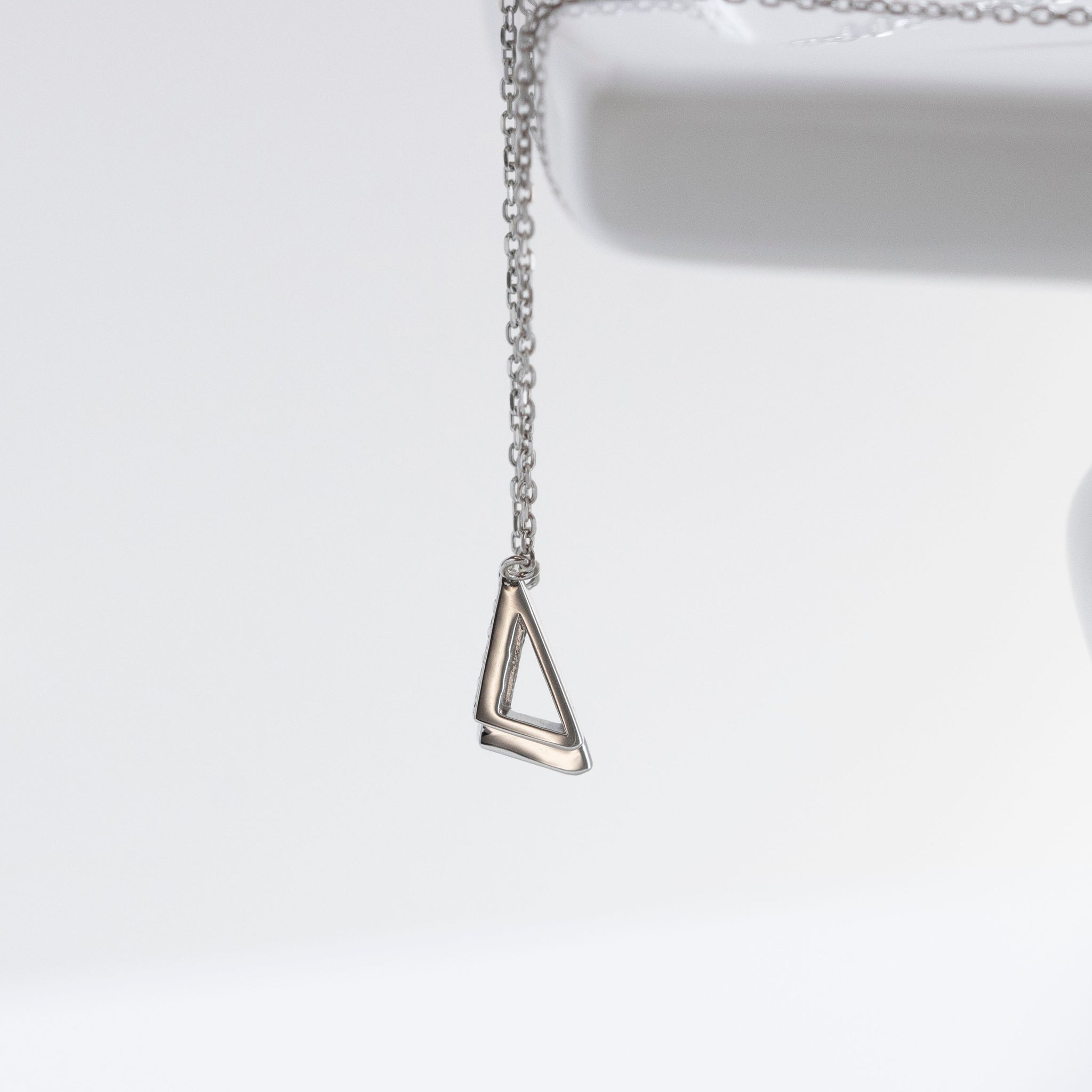 ダイヤモンド プラチナネックレス(4月誕生石)《25V02410》