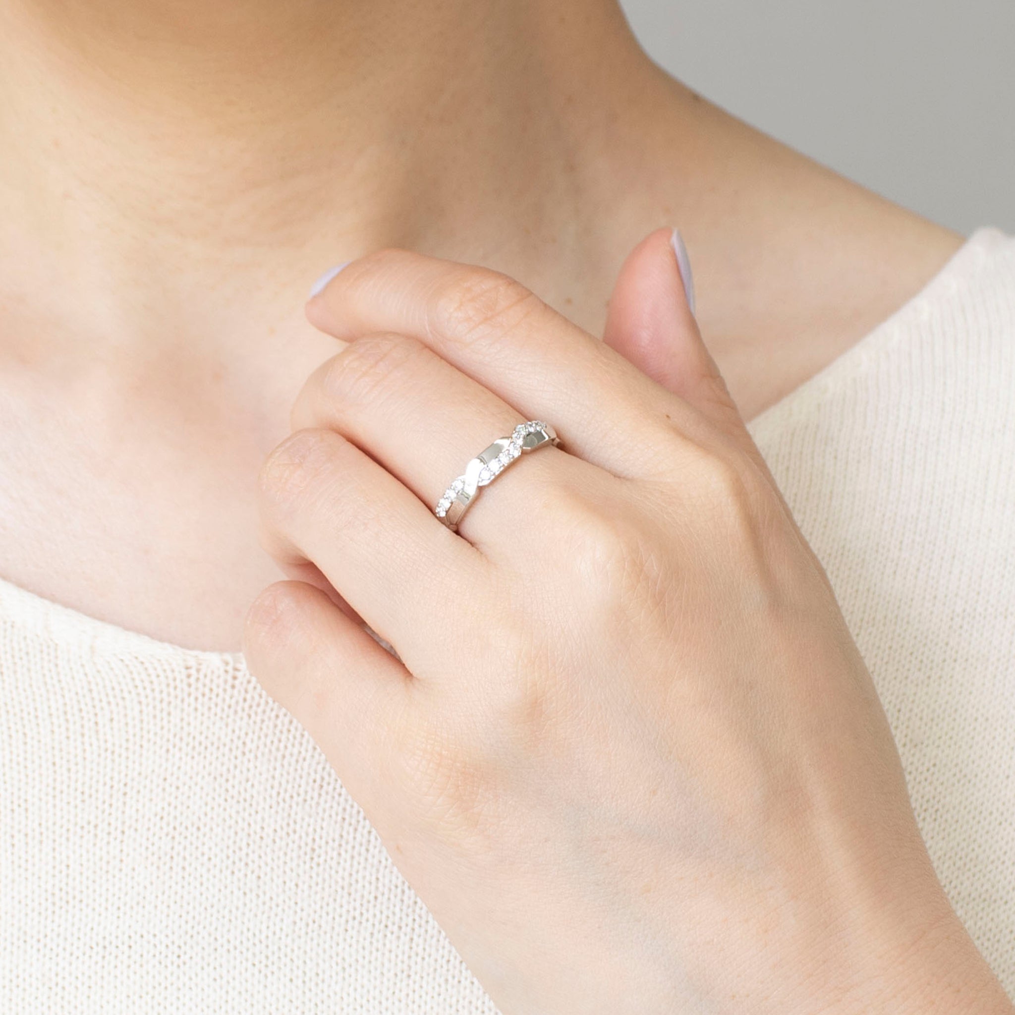 ダイヤモンド プラチナリング(4月誕生石)《25V02411》