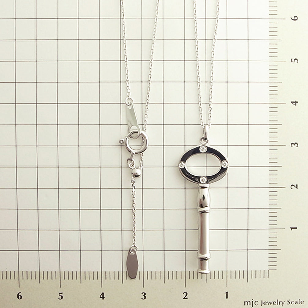 ダイヤモンド プラチナネックレス(鍵モチーフ/ホイッスル付)《25V02504》