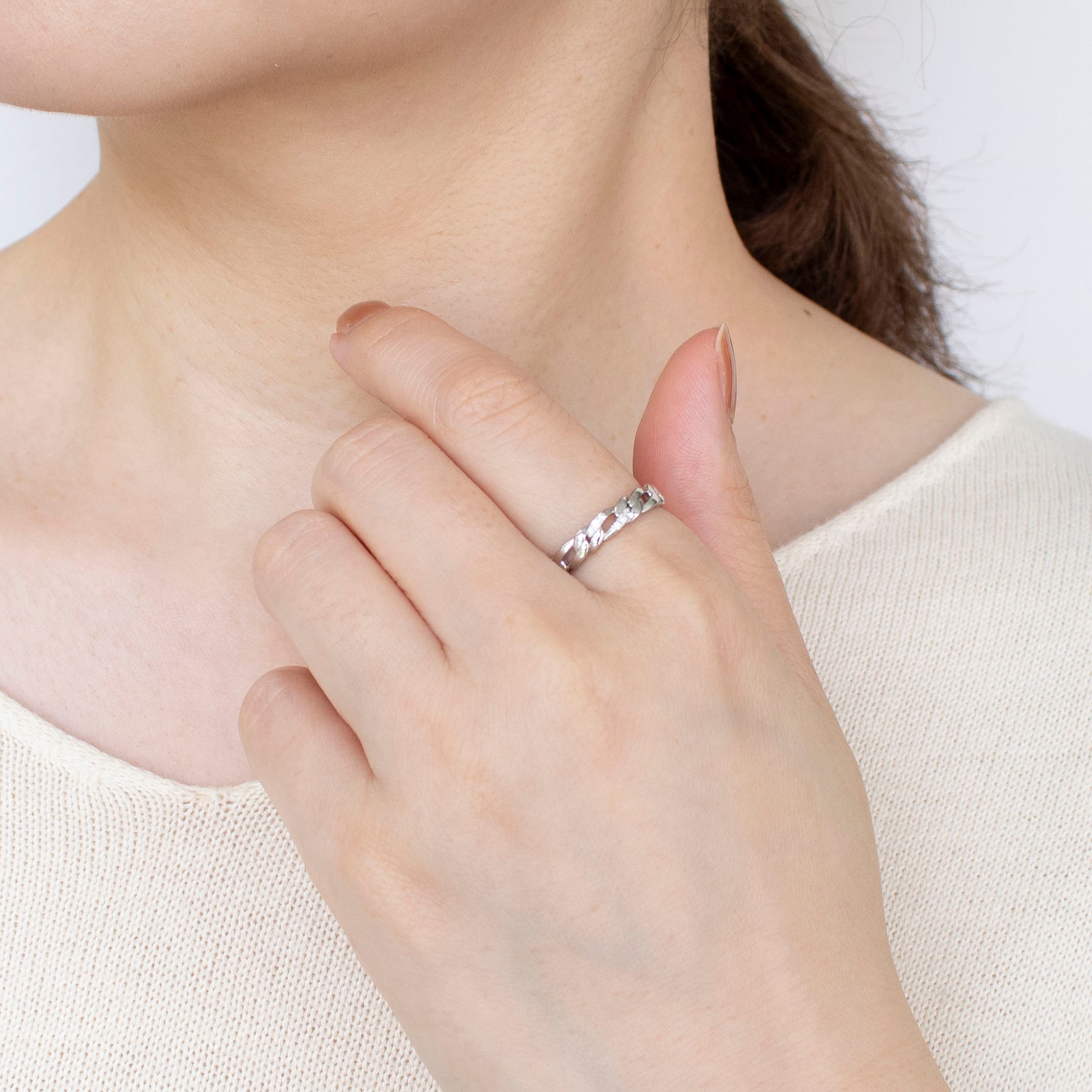 ダイヤモンド プラチナリング(4月誕生石)《25V02507》