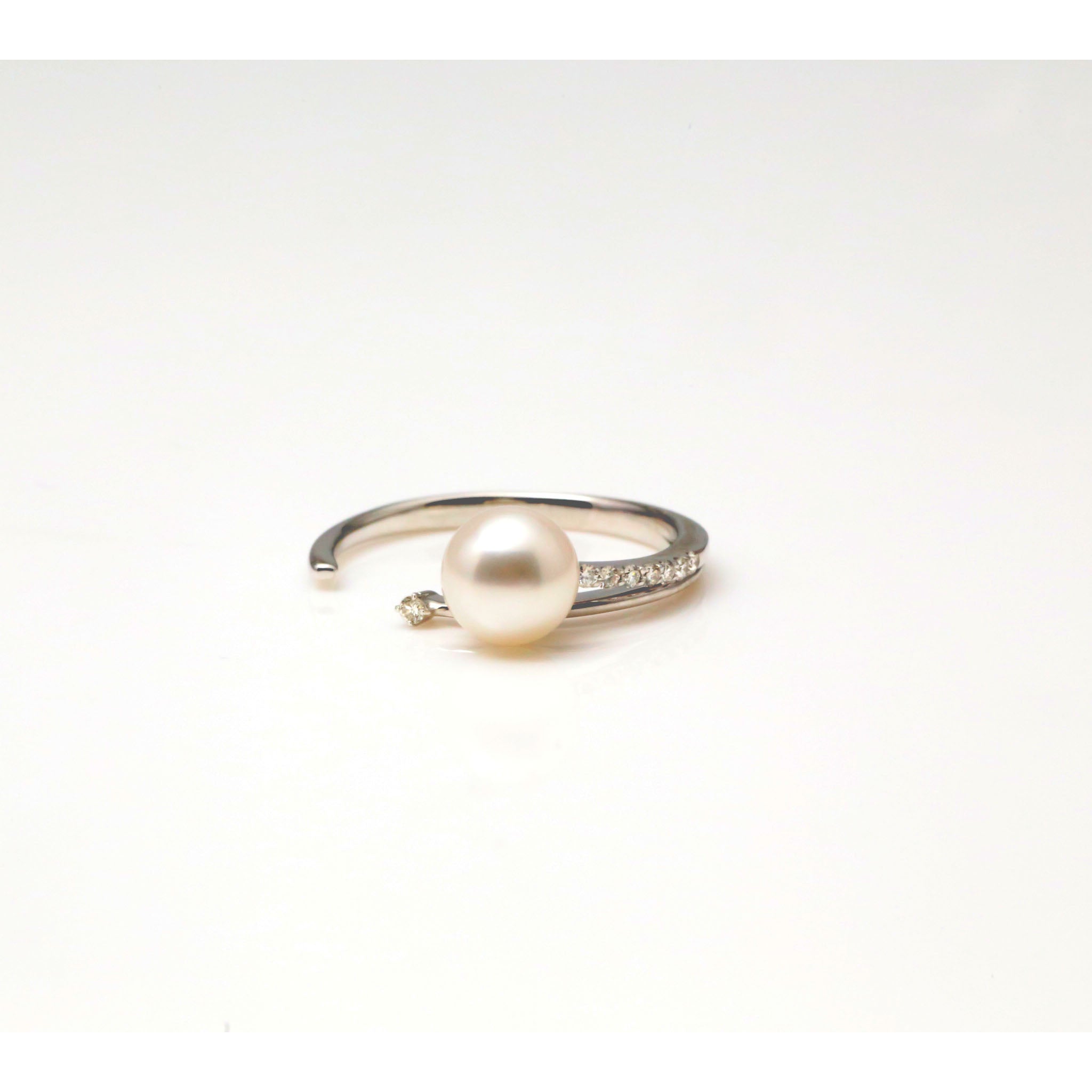 パール/ダイヤモンド プラチナリング(アコヤ真珠/6.5mm/6月誕生石)《25V02904》