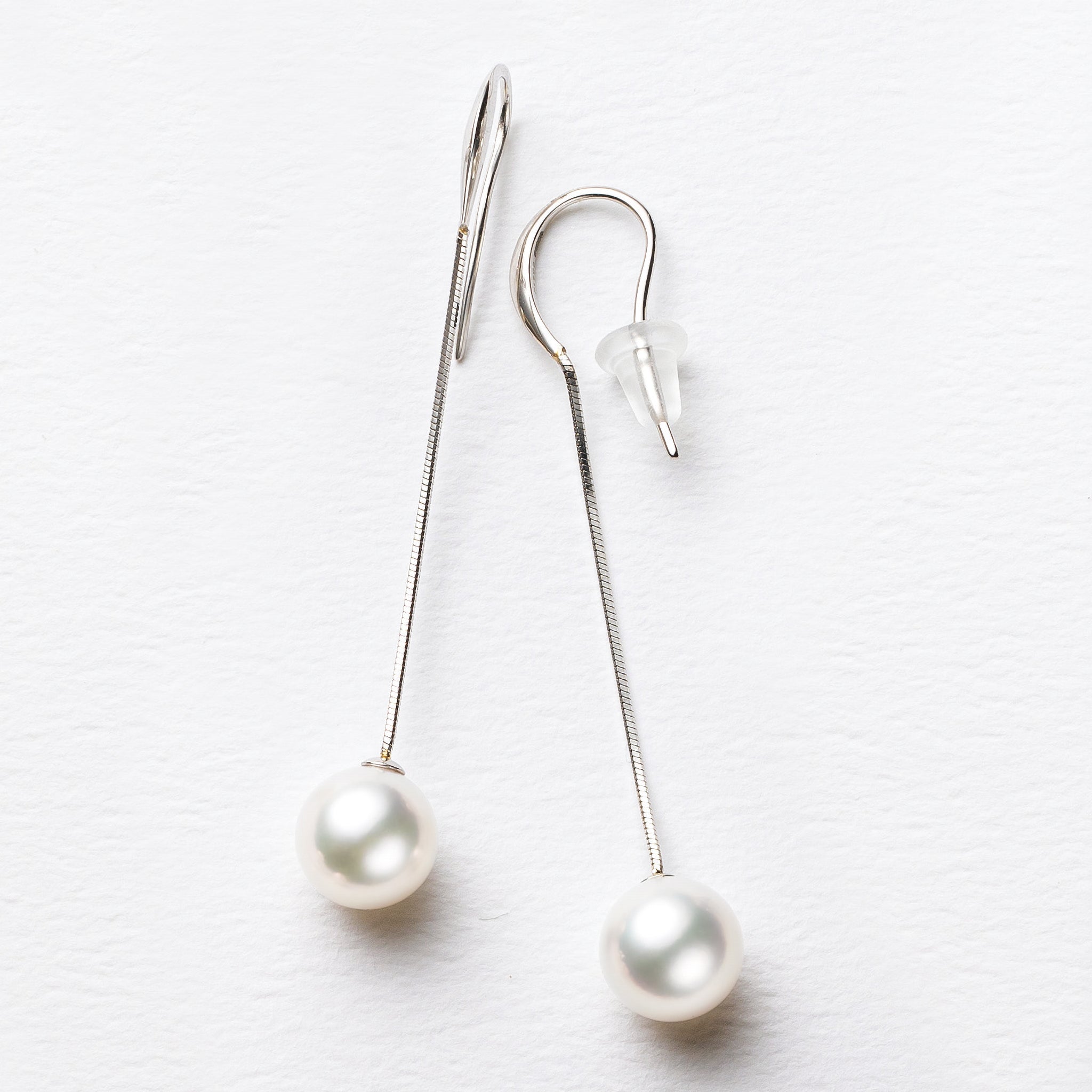 パール プラチナピアス(アコヤ真珠/7.5mm/6月誕生石)《25V02907》