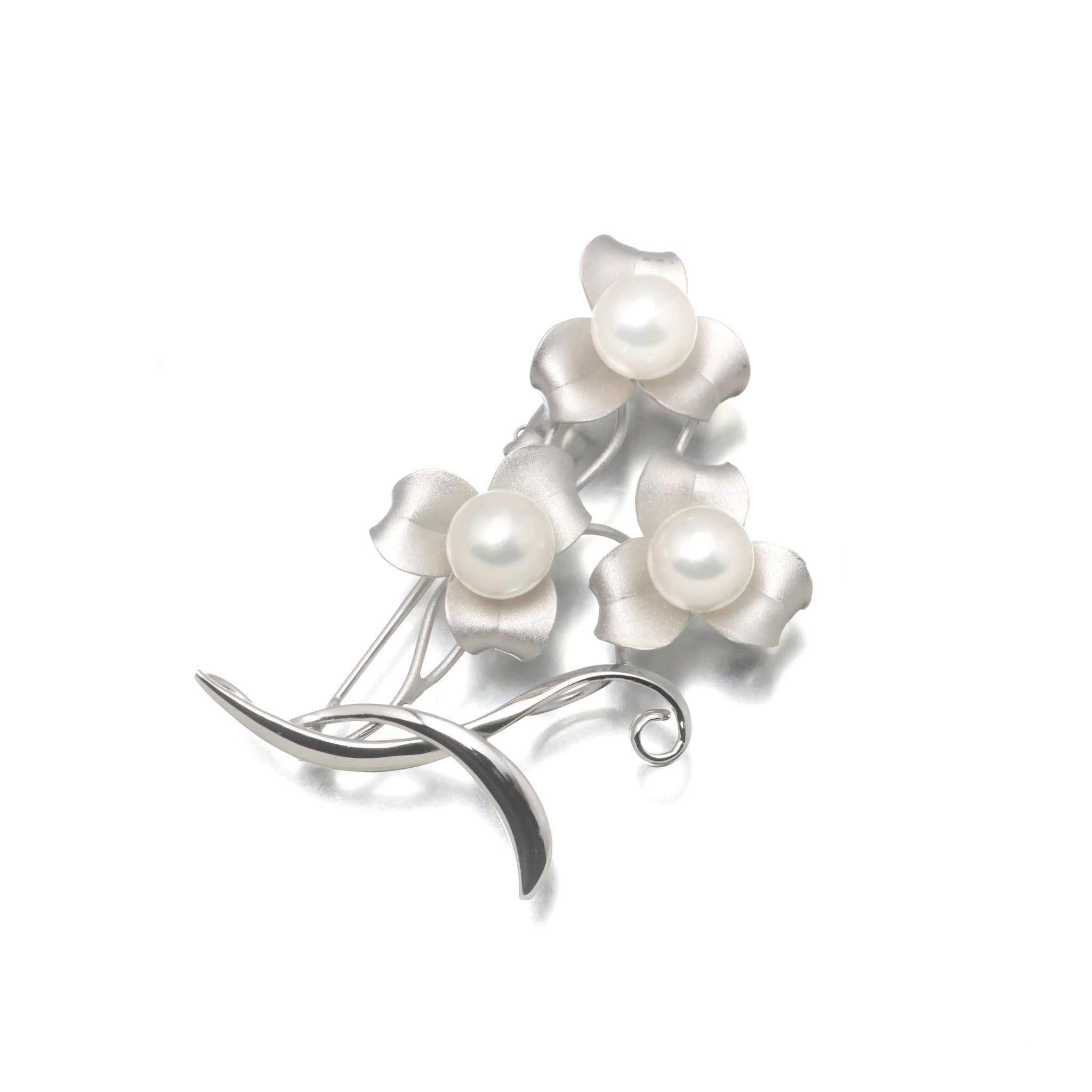 パール シルバーブローチ(アコヤ真珠/7mm/フラワーモチーフ/6月誕生石)《25V02908》