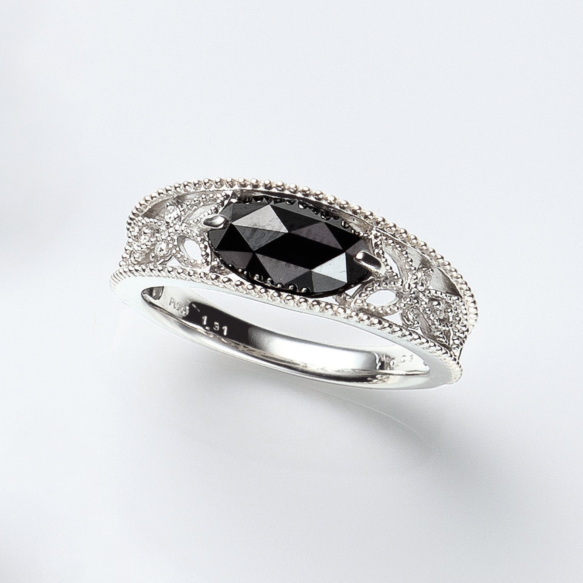 プチプラ！ファンシーカラーダイヤモンド0.48ctラウンド プチプラ