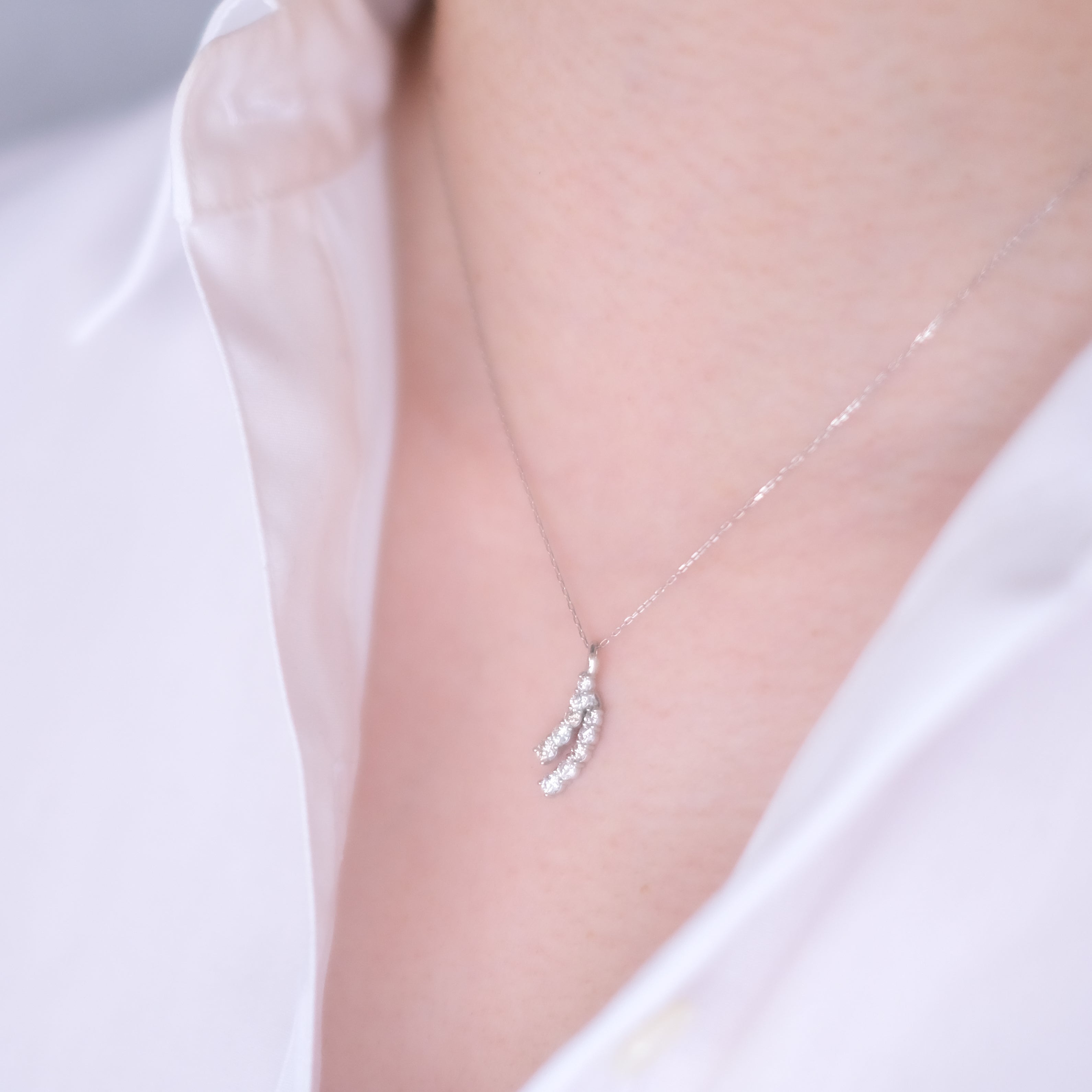 ダイヤモンド プラチナネックレス(4月誕生石)《25V03102》